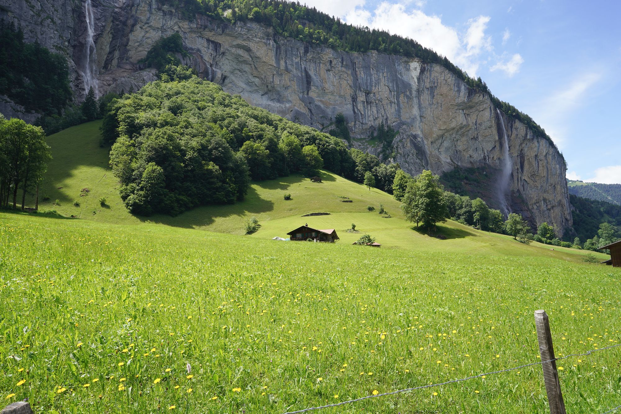 Hike Down to Lauterbrunnen (199) Hike Down to Lauterbrunnen (199)