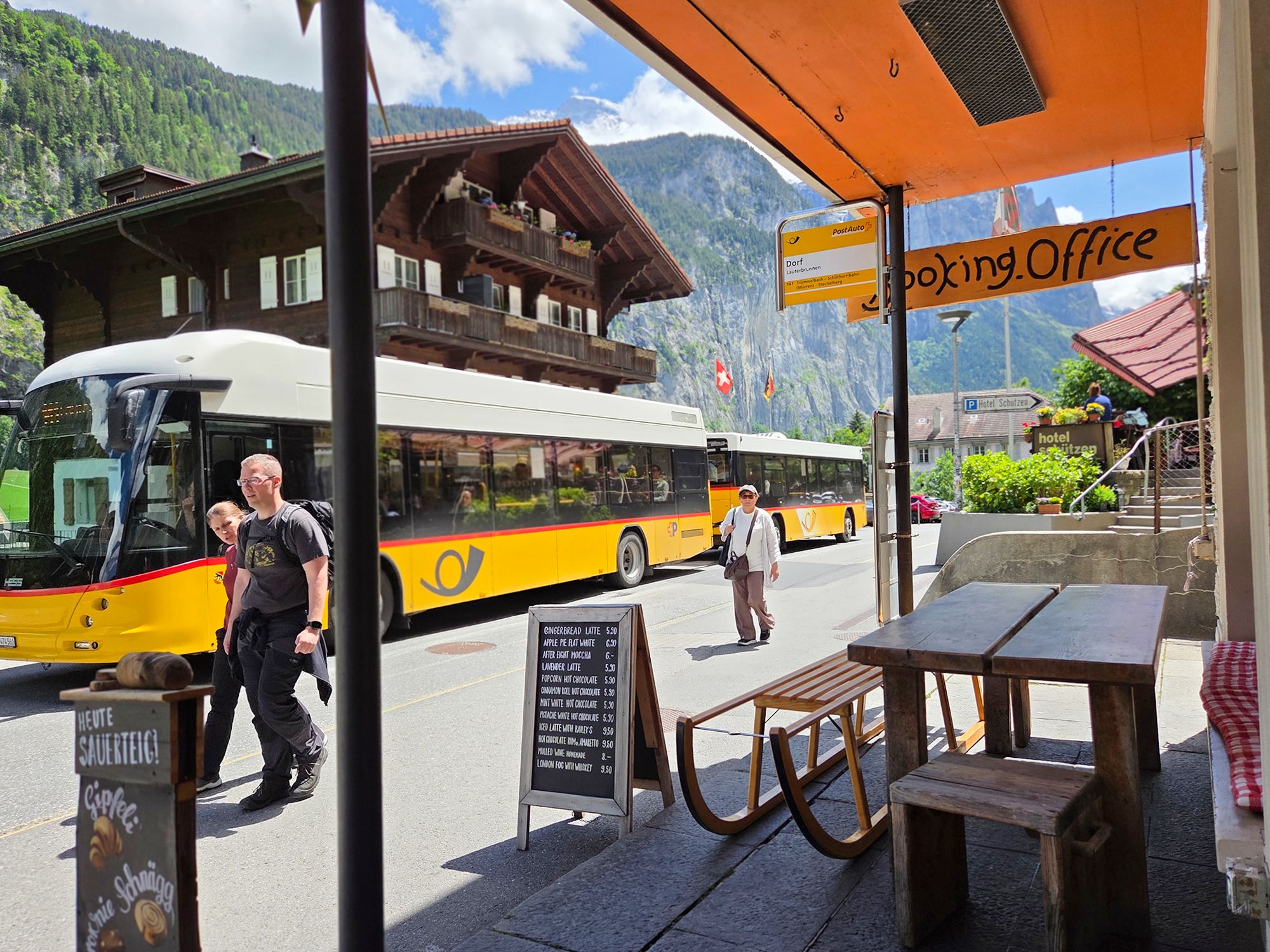 Hike Down to Lauterbrunnen (227)