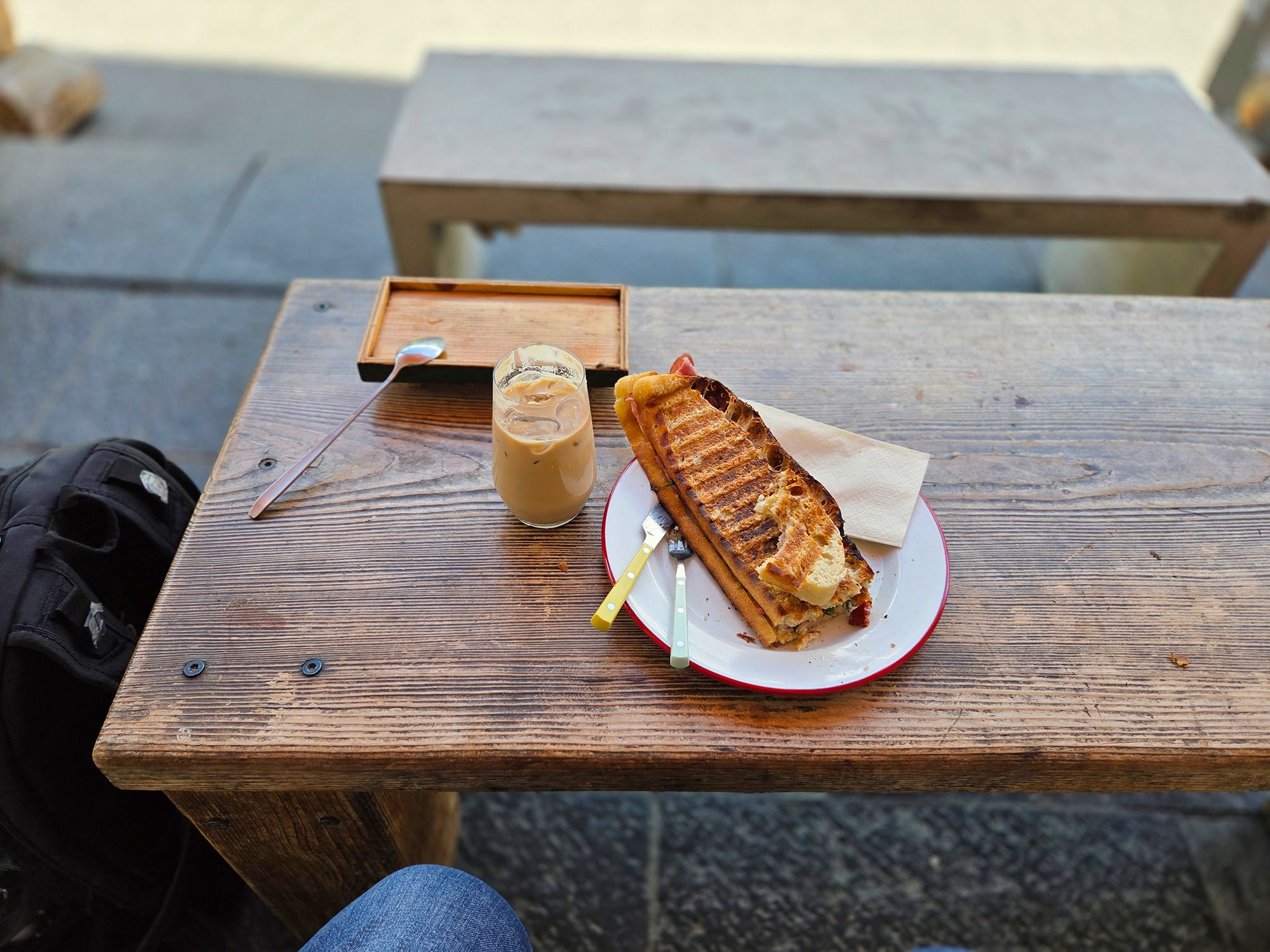 Hike Down to Lauterbrunnen (228)