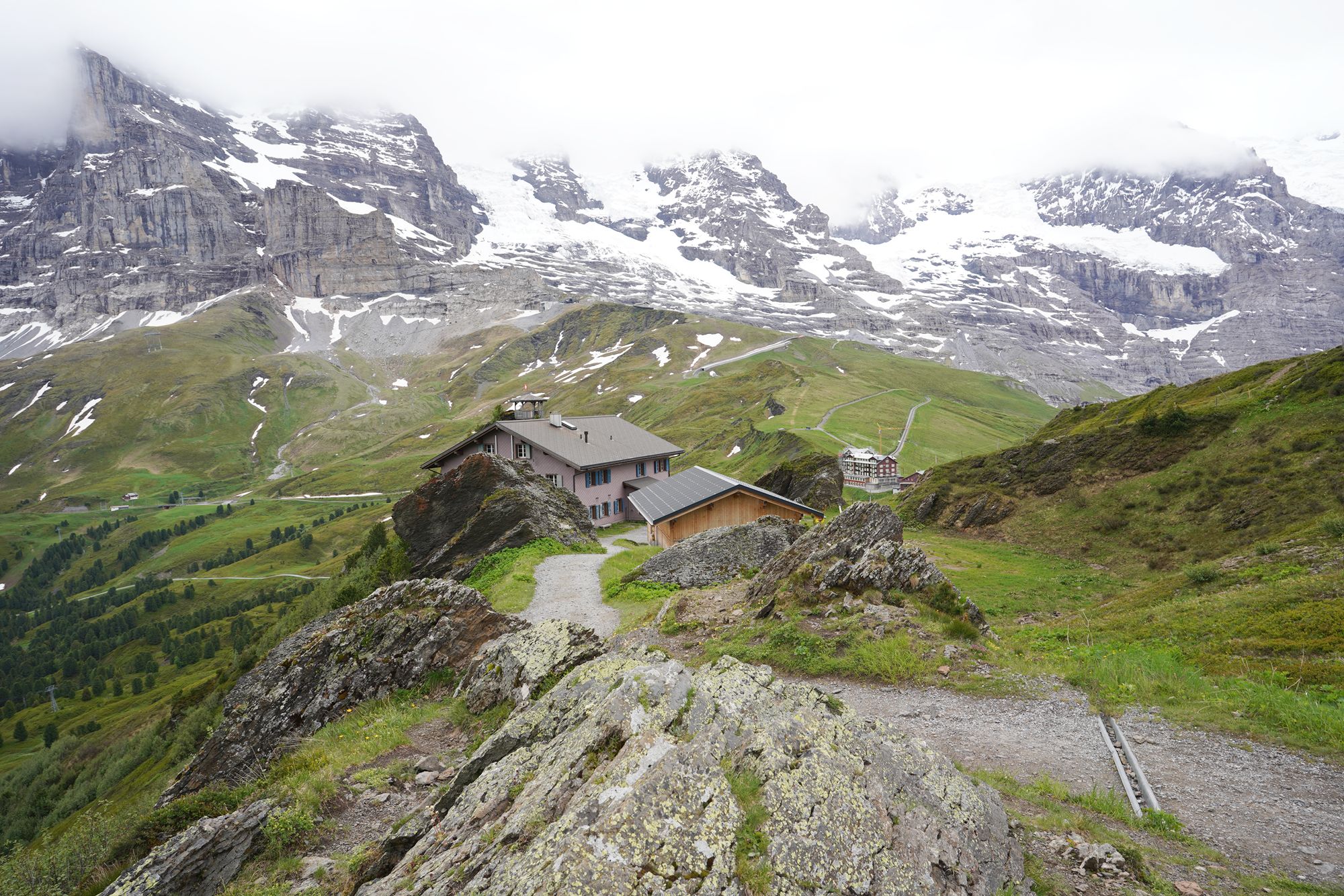 Hike Männlichen to Kleine Scheidegg (136) Hike Männlichen to Kleine Scheidegg (136)