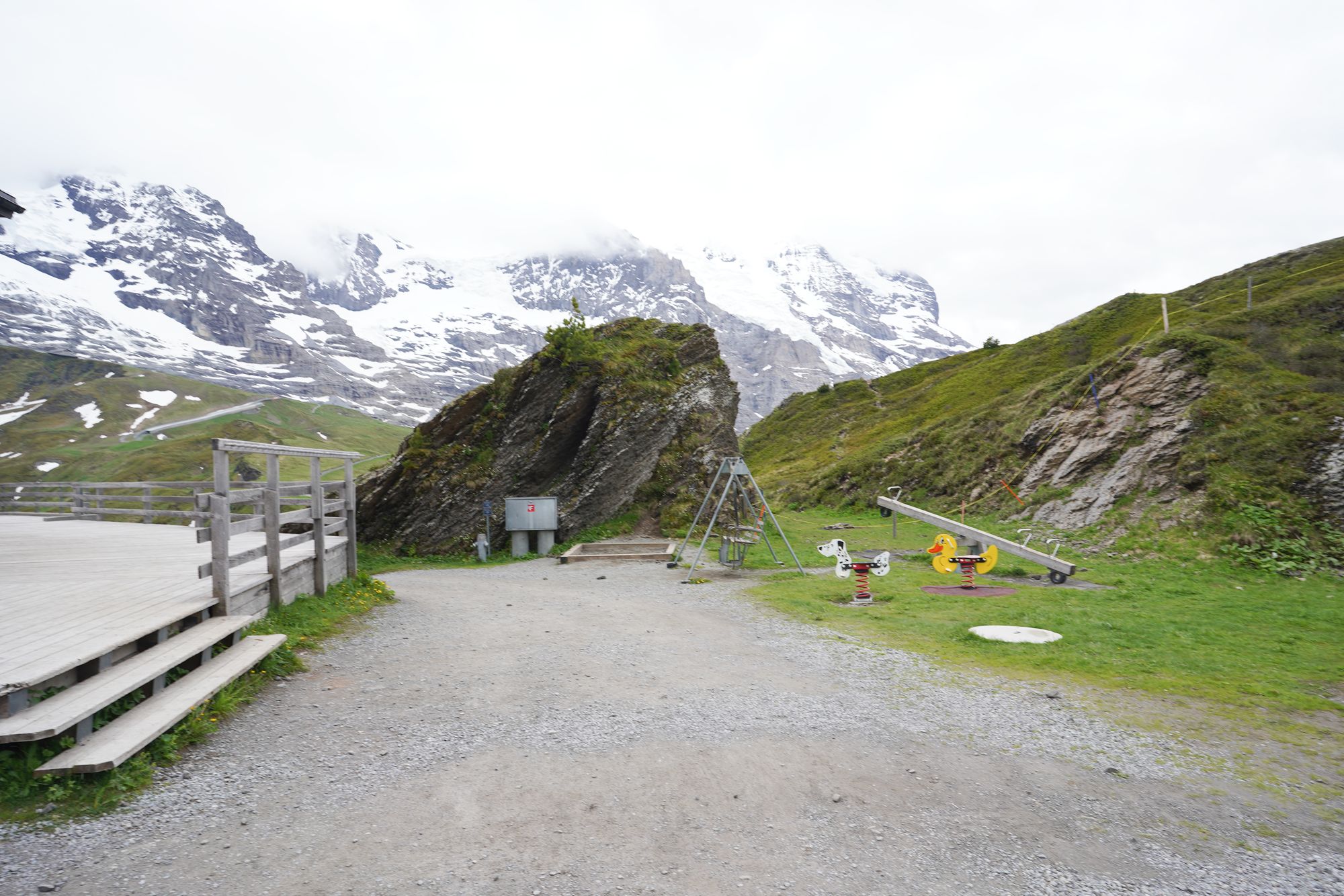 Hike Männlichen to Kleine Scheidegg (139) Hike Männlichen to Kleine Scheidegg (139)