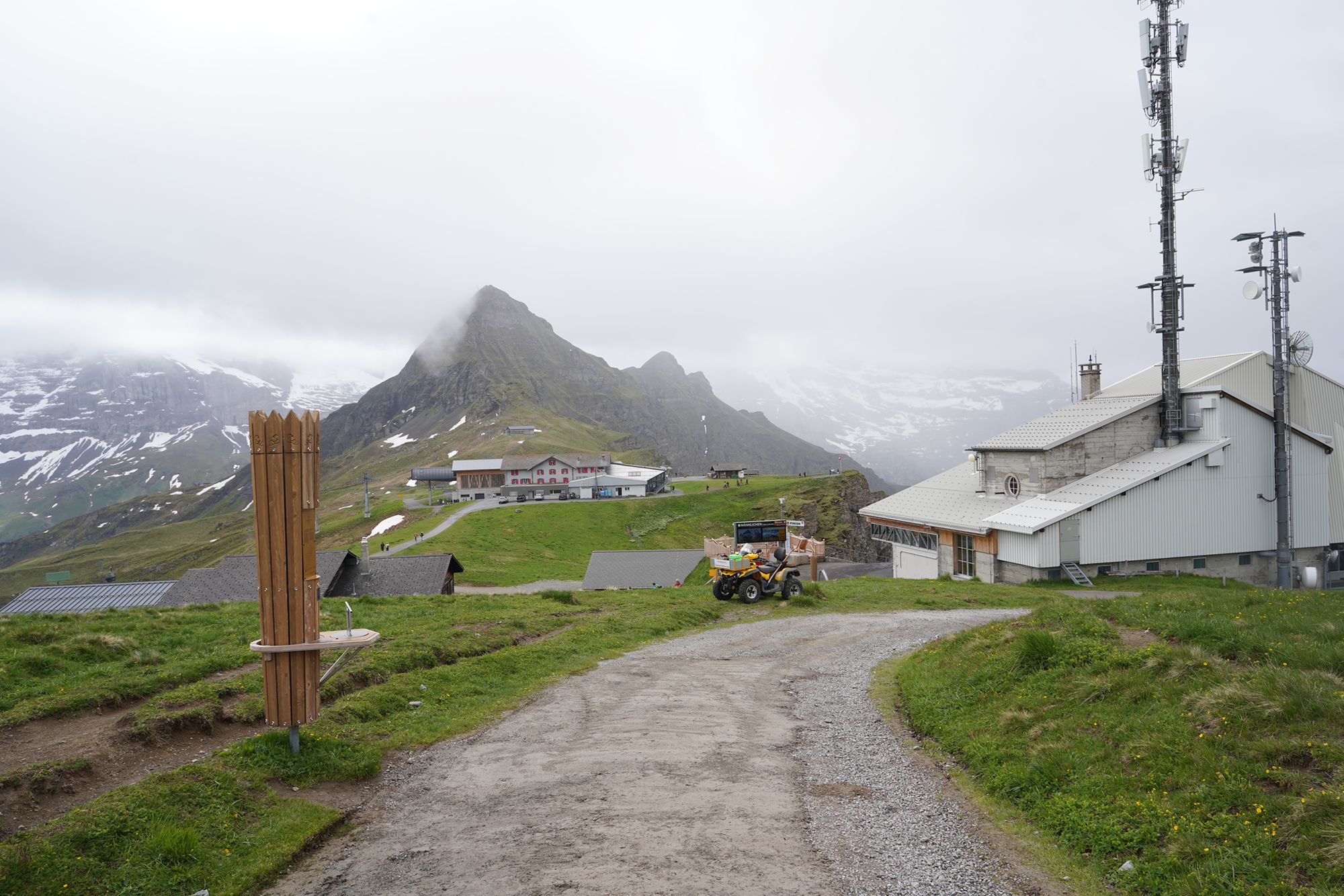 Hike Männlichen to Kleine Scheidegg (14) Hike Männlichen to Kleine Scheidegg (14)