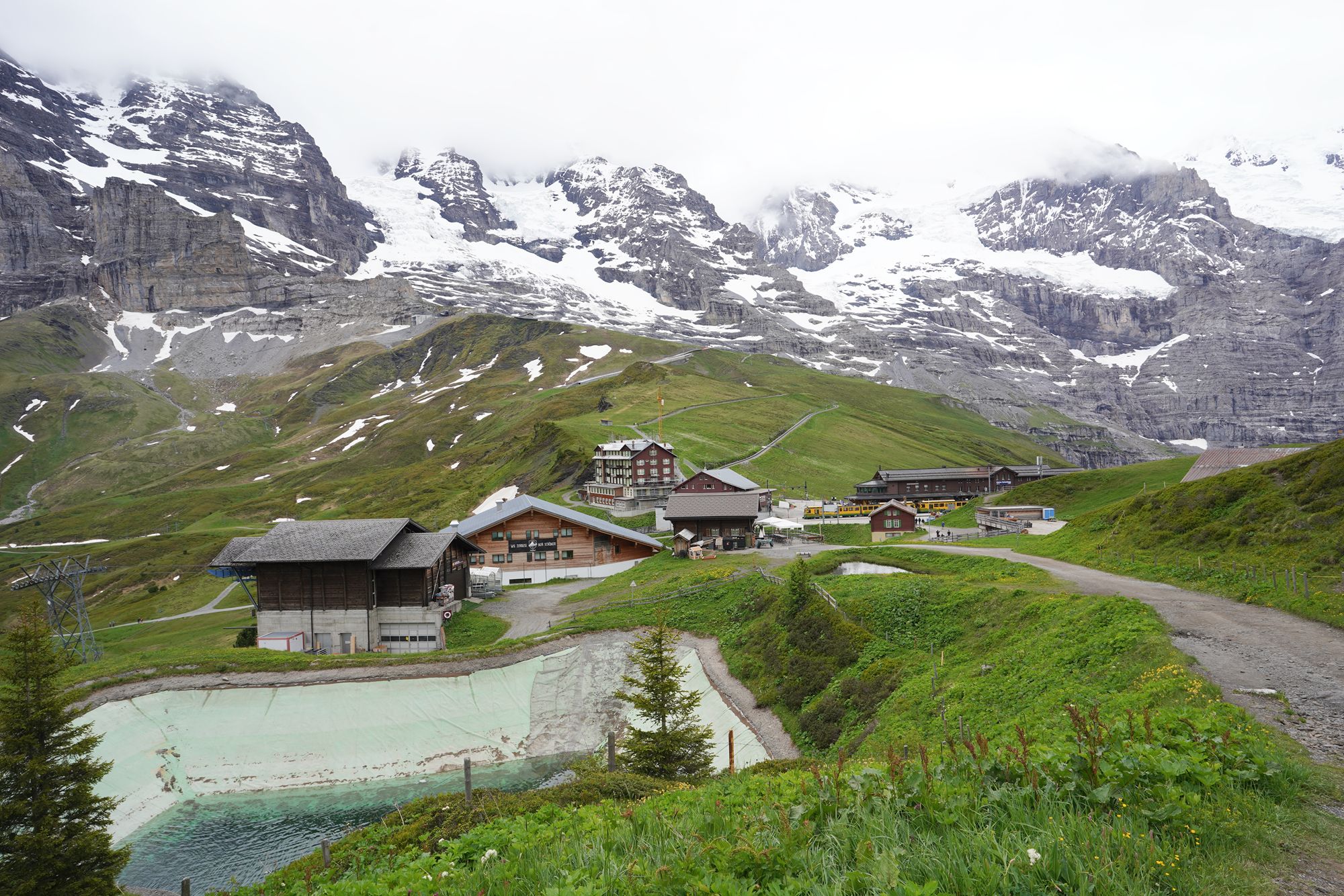 Hike Männlichen to Kleine Scheidegg (146) Hike Männlichen to Kleine Scheidegg (146)