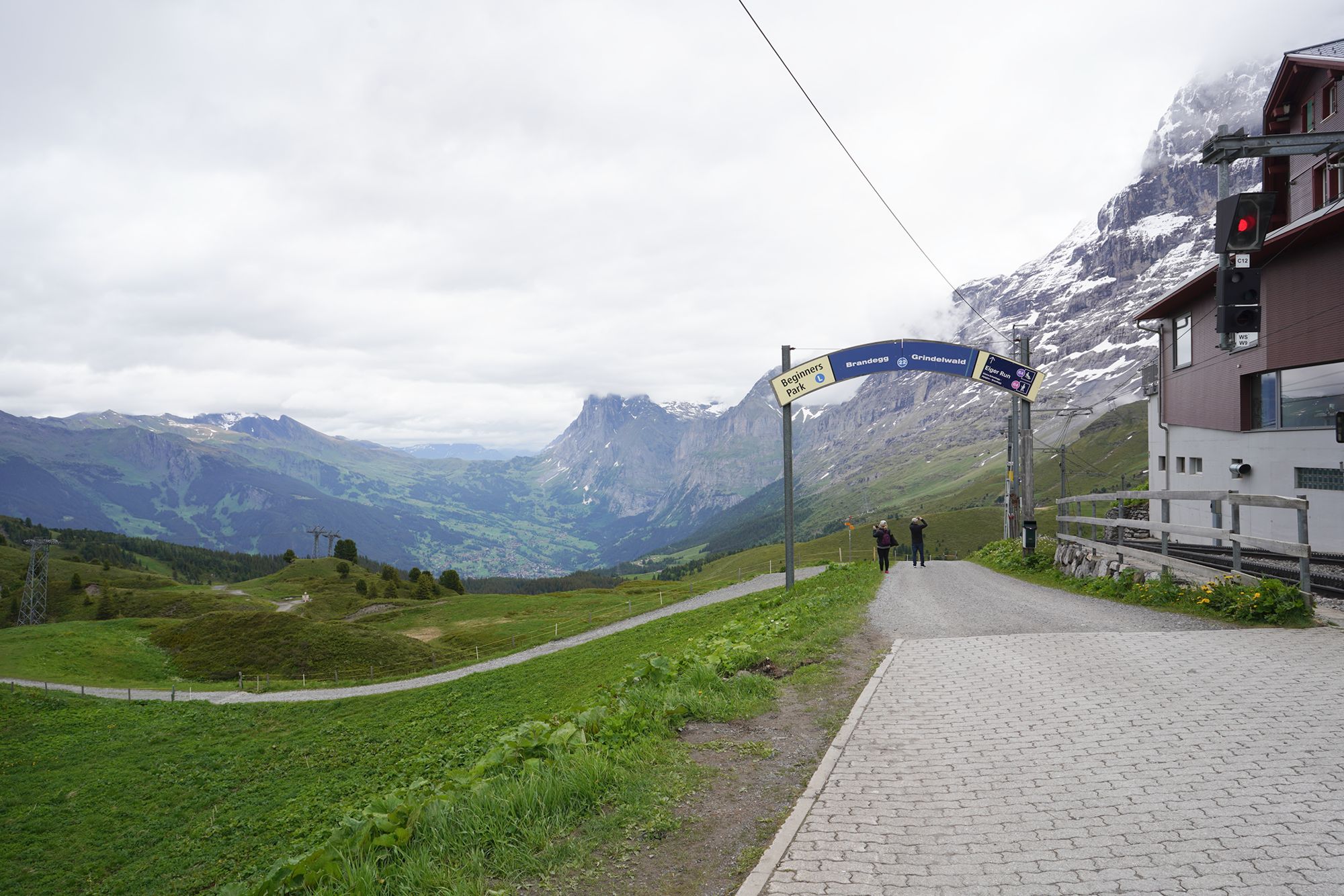 Hike Männlichen to Kleine Scheidegg (152) Hike Männlichen to Kleine Scheidegg (152)