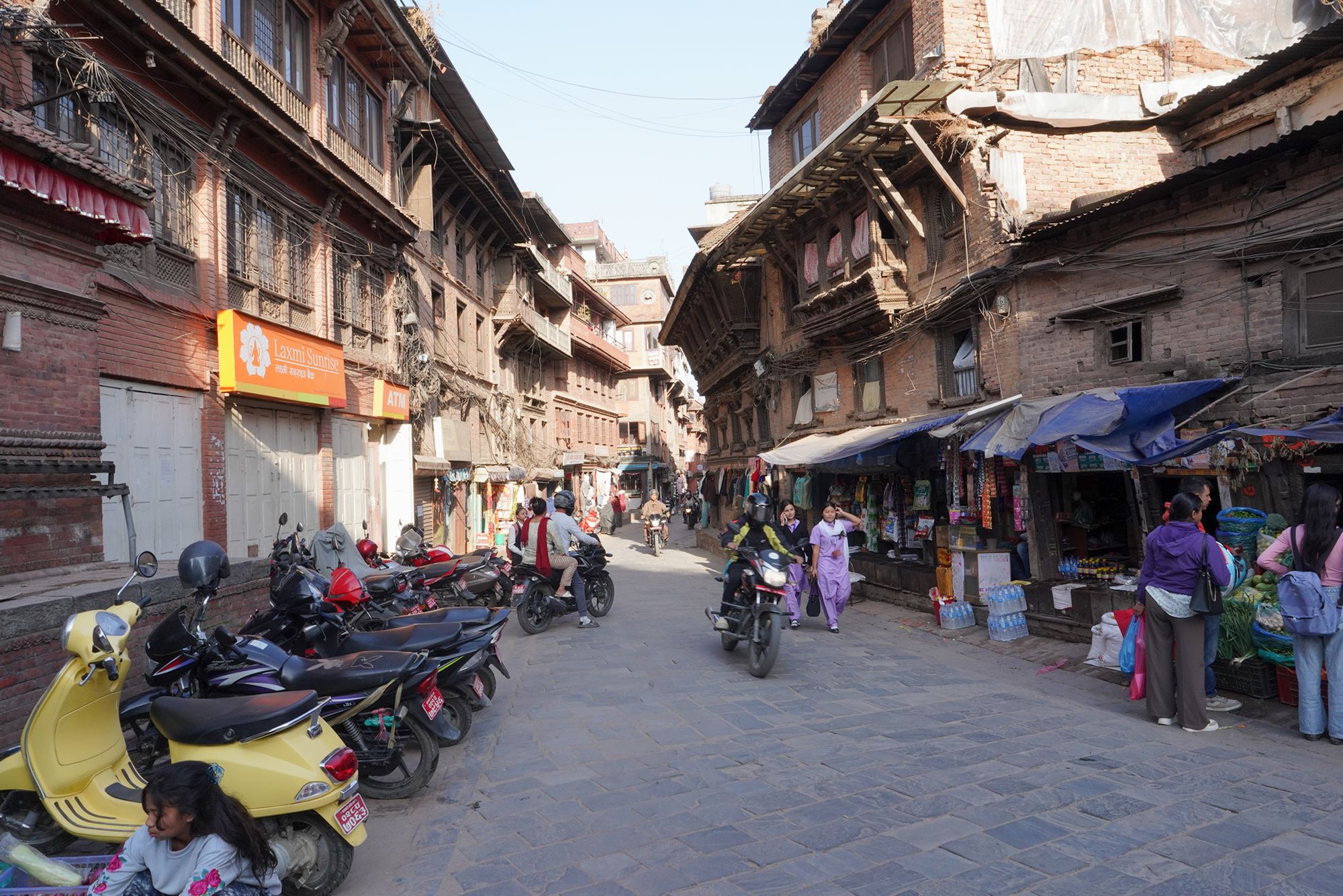 Kathmandu, Bhaktapur Durbar Square and Changu Narayan Temple (103) Kathmandu, Bhaktapur Durbar Square and Changu Narayan Temple (103)