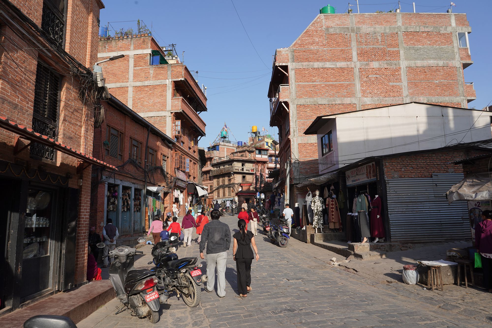 Kathmandu, Bhaktapur Durbar Square and Changu Narayan Temple (115) Kathmandu, Bhaktapur Durbar Square and Changu Narayan Temple (115)