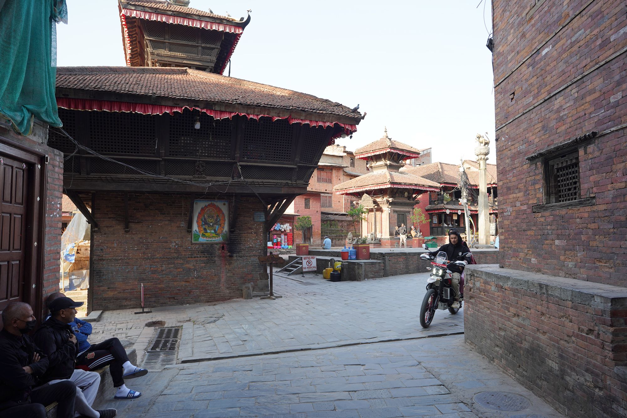 Kathmandu, Bhaktapur Durbar Square and Changu Narayan Temple (121) Kathmandu, Bhaktapur Durbar Square and Changu Narayan Temple (121)
