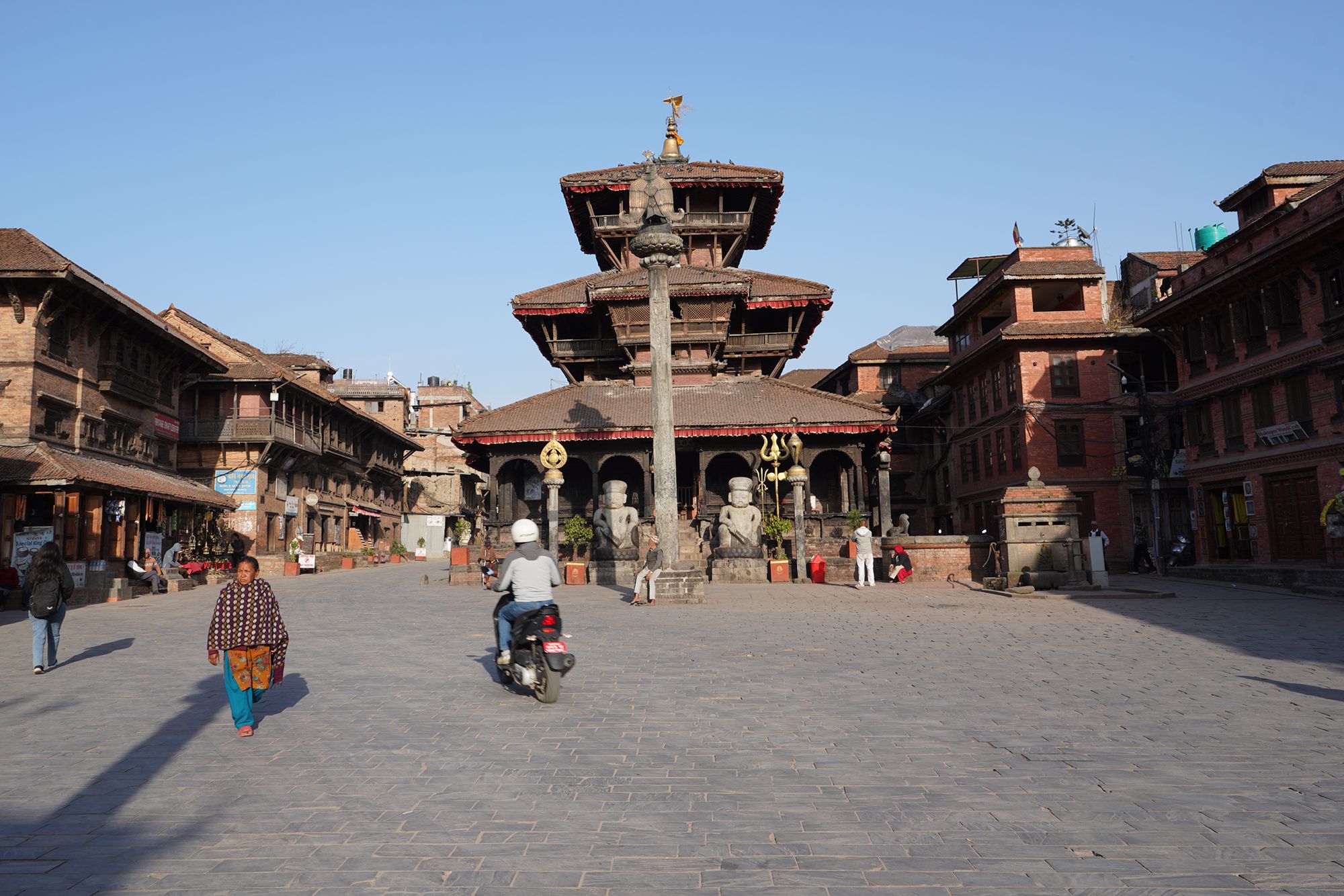 Kathmandu, Bhaktapur Durbar Square and Changu Narayan Temple (124) Kathmandu, Bhaktapur Durbar Square and Changu Narayan Temple (124)