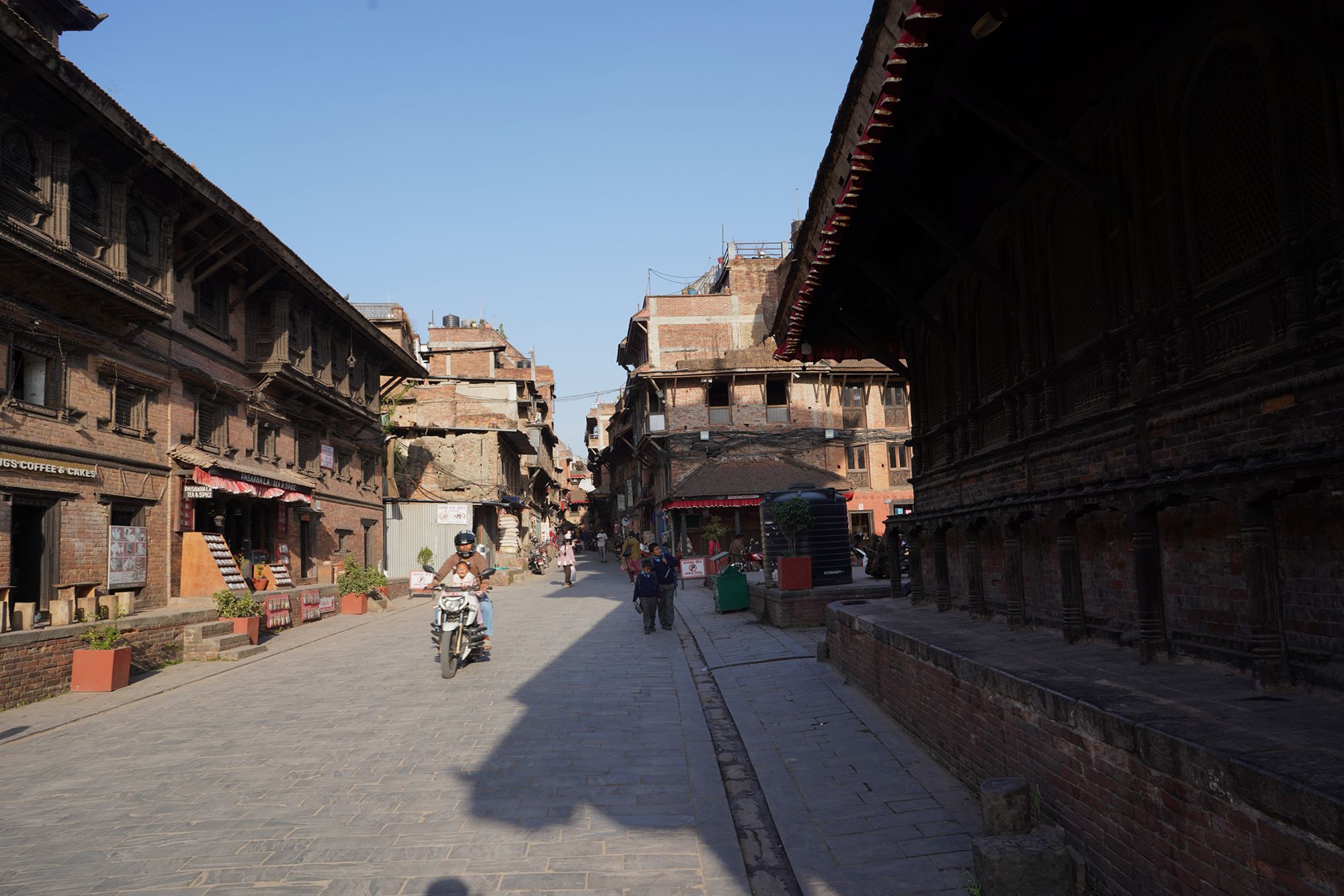 Kathmandu, Bhaktapur Durbar Square and Changu Narayan Temple (129) Kathmandu, Bhaktapur Durbar Square and Changu Narayan Temple (129)