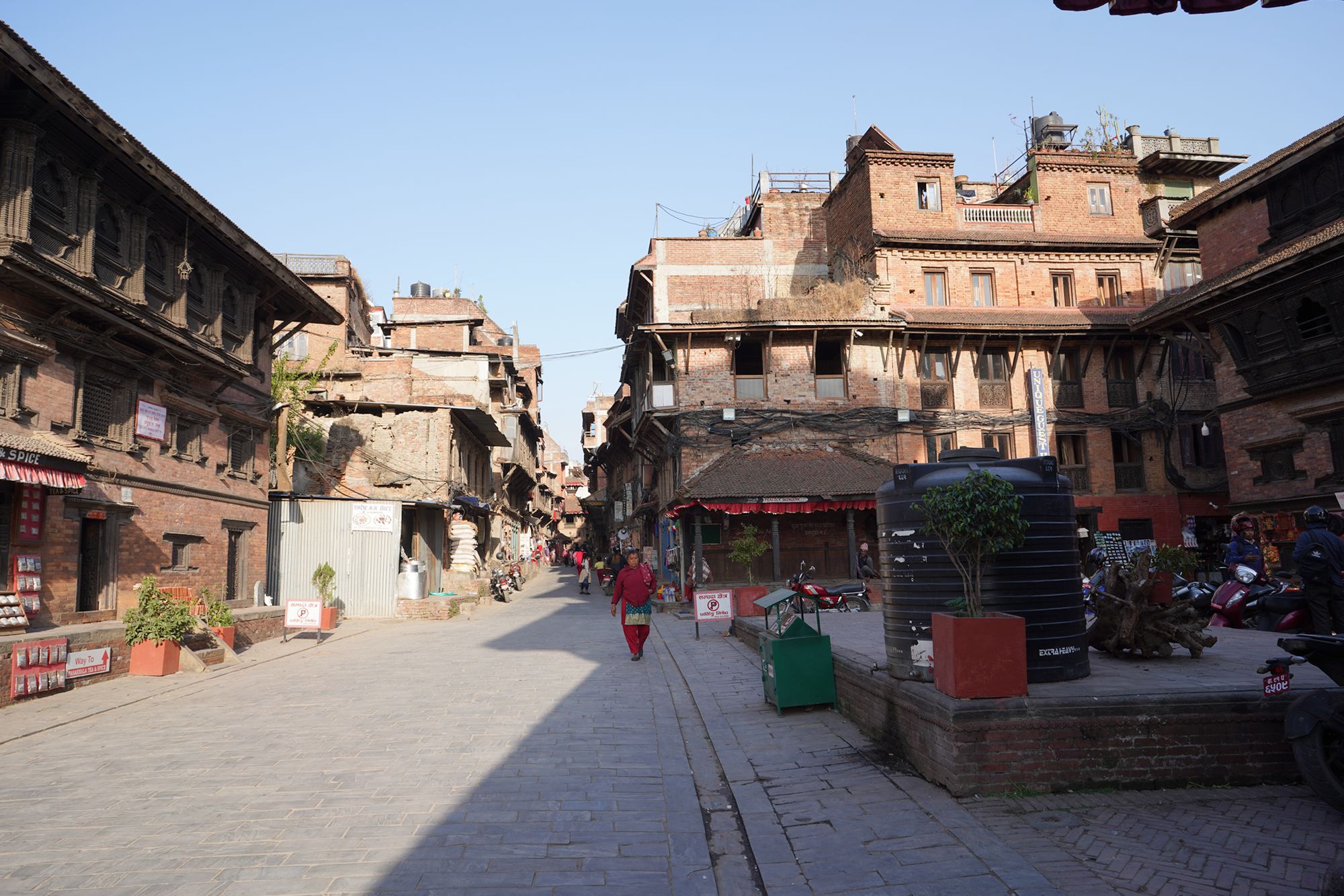 Kathmandu, Bhaktapur Durbar Square and Changu Narayan Temple (132) Kathmandu, Bhaktapur Durbar Square and Changu Narayan Temple (132)