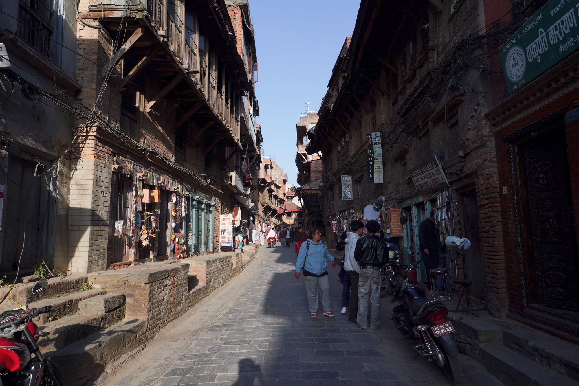 Kathmandu, Bhaktapur Durbar Square and Changu Narayan Temple (134) Kathmandu, Bhaktapur Durbar Square and Changu Narayan Temple (134)