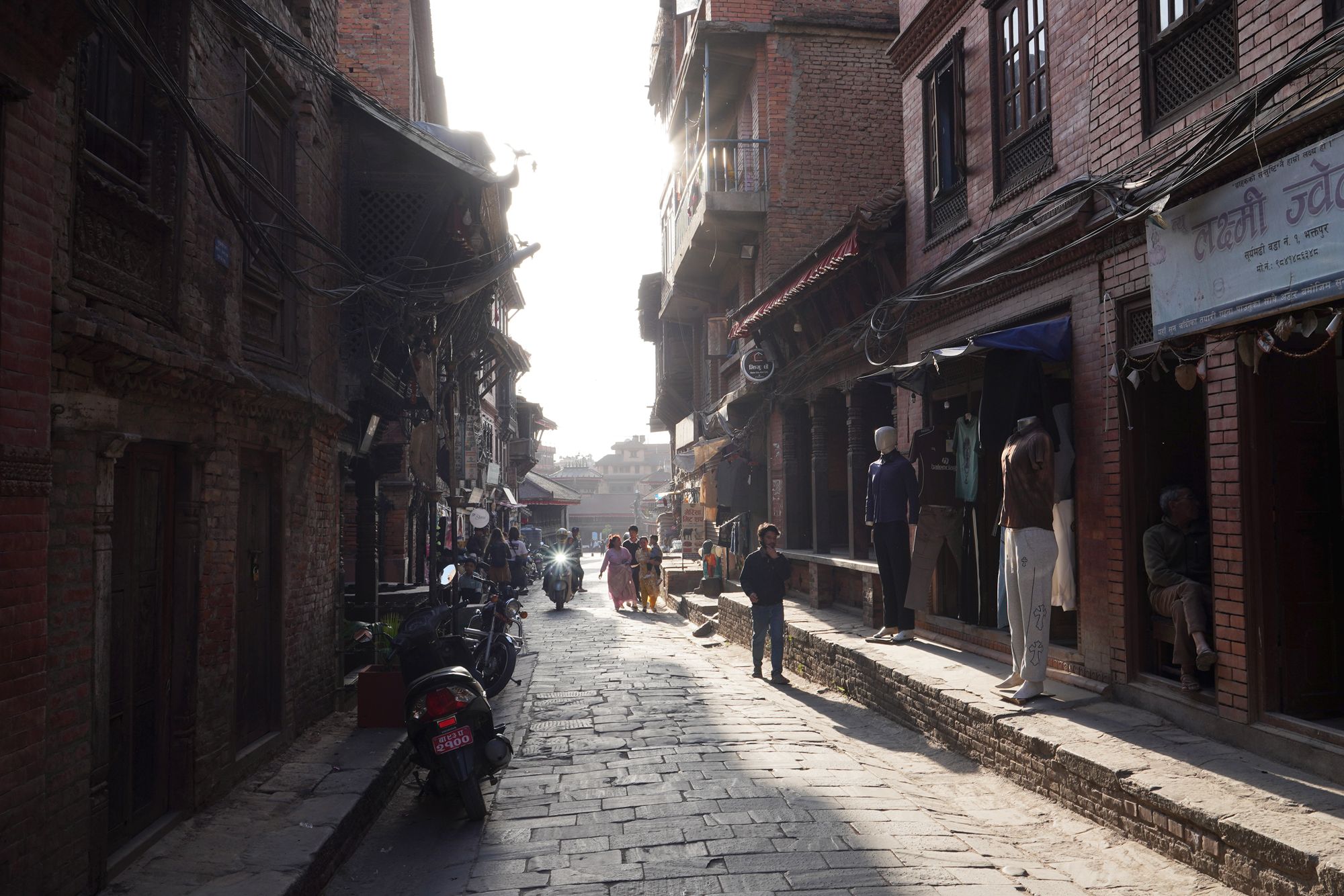 Kathmandu, Bhaktapur Durbar Square and Changu Narayan Temple (137) Kathmandu, Bhaktapur Durbar Square and Changu Narayan Temple (137)