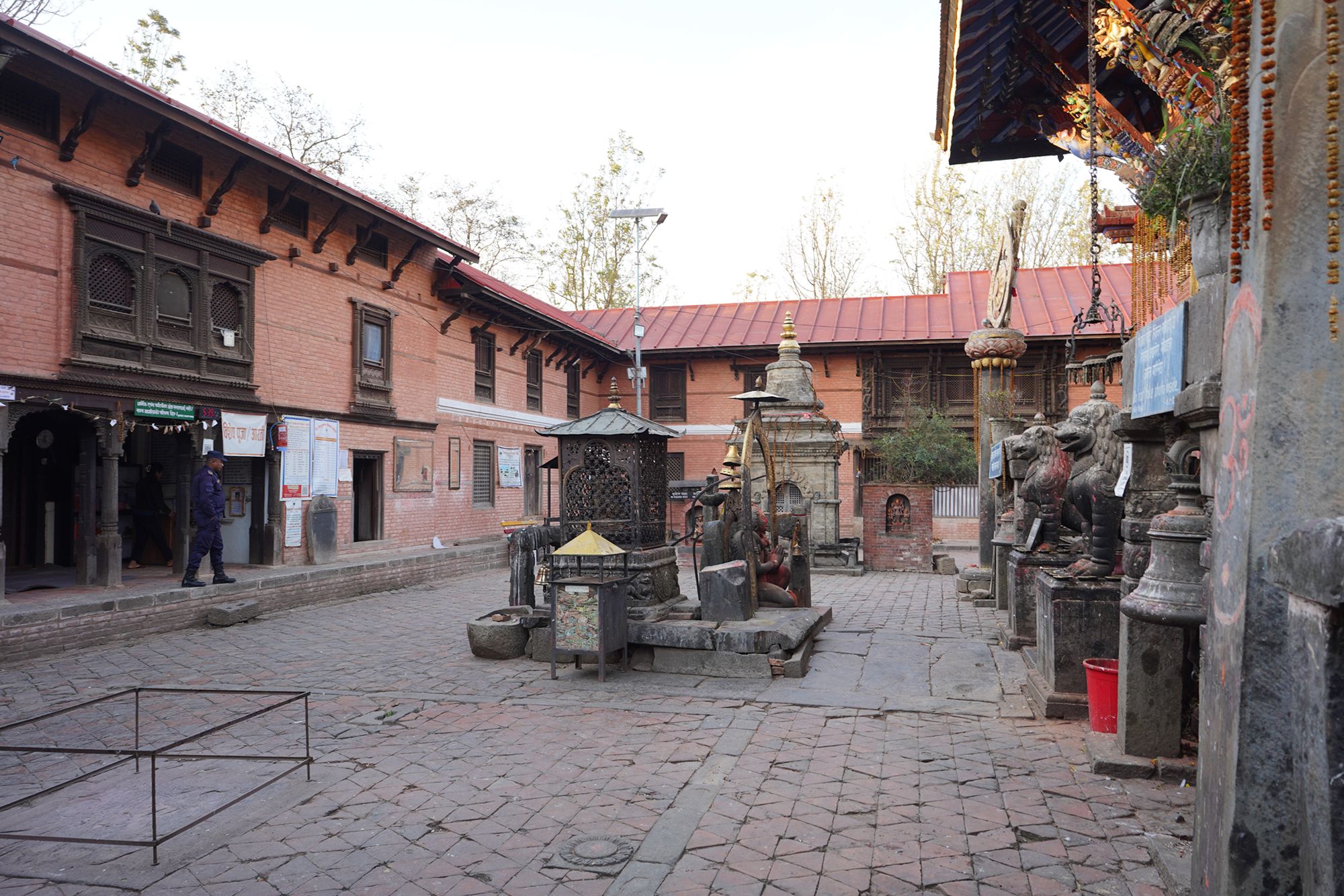 Kathmandu, Bhaktapur Durbar Square and Changu Narayan Temple (152) Kathmandu, Bhaktapur Durbar Square and Changu Narayan Temple (152)