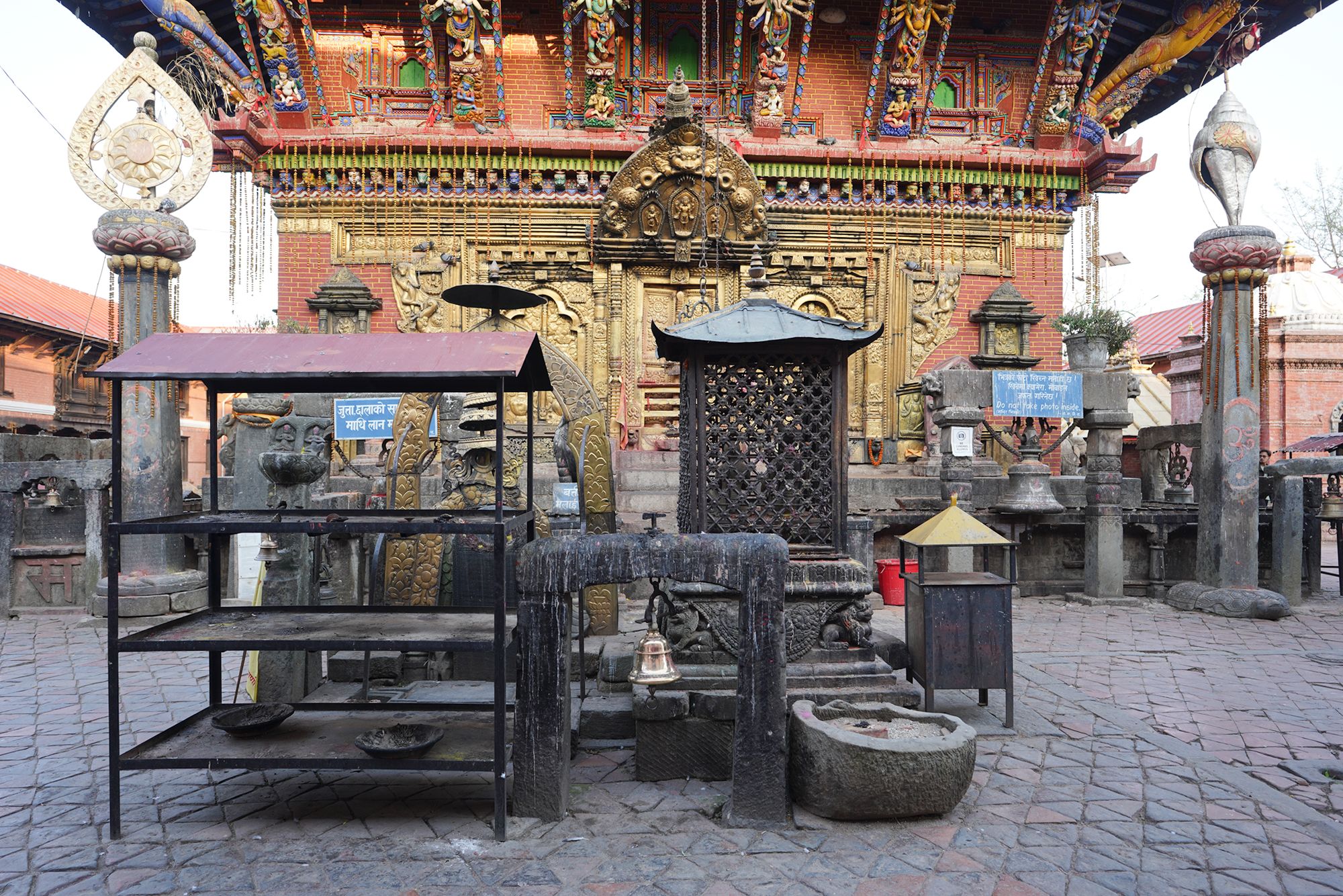 Kathmandu, Bhaktapur Durbar Square and Changu Narayan Temple (157) Kathmandu, Bhaktapur Durbar Square and Changu Narayan Temple (157)