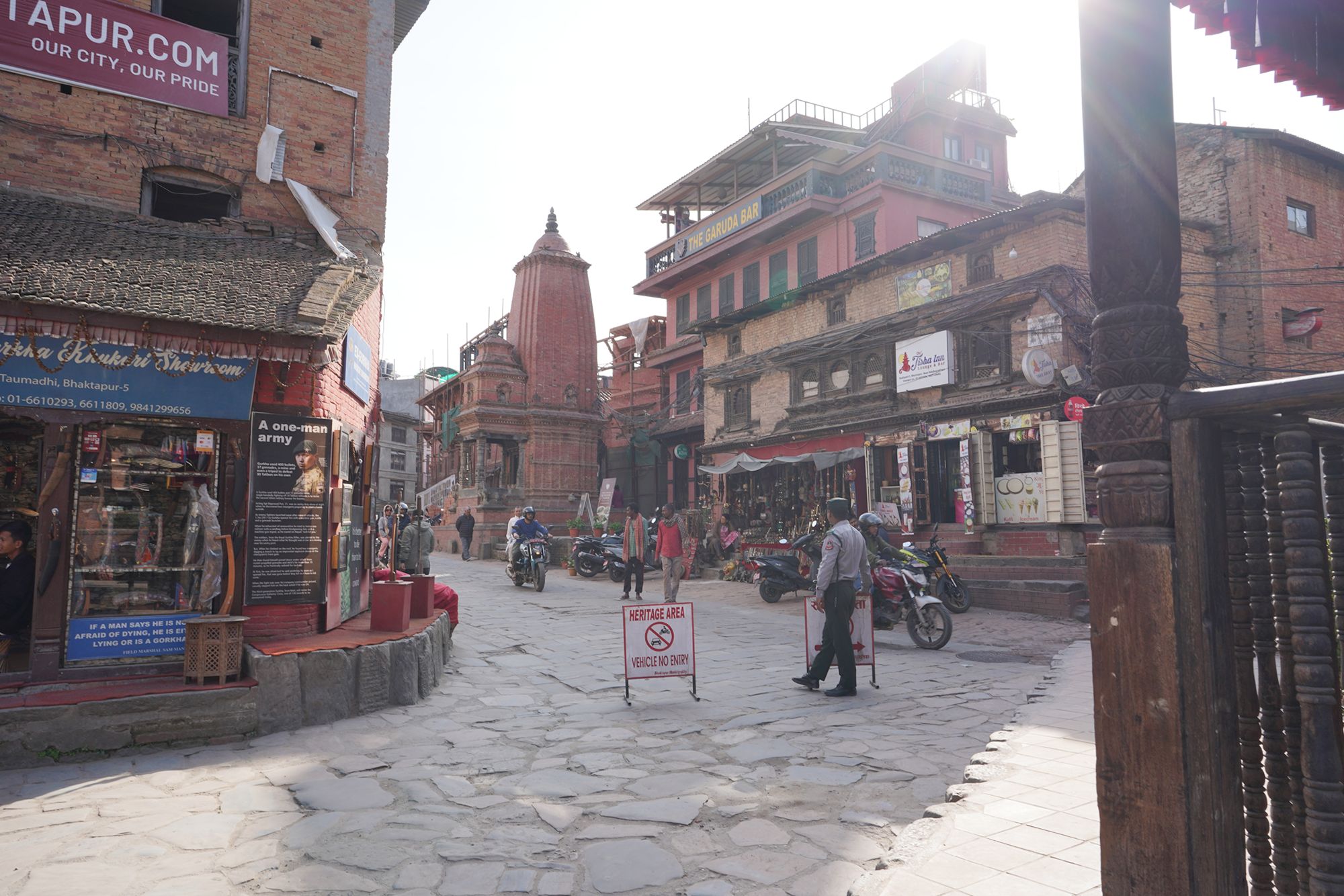 Kathmandu, Bhaktapur Durbar Square and Changu Narayan Temple (19) Kathmandu, Bhaktapur Durbar Square and Changu Narayan Temple (19)