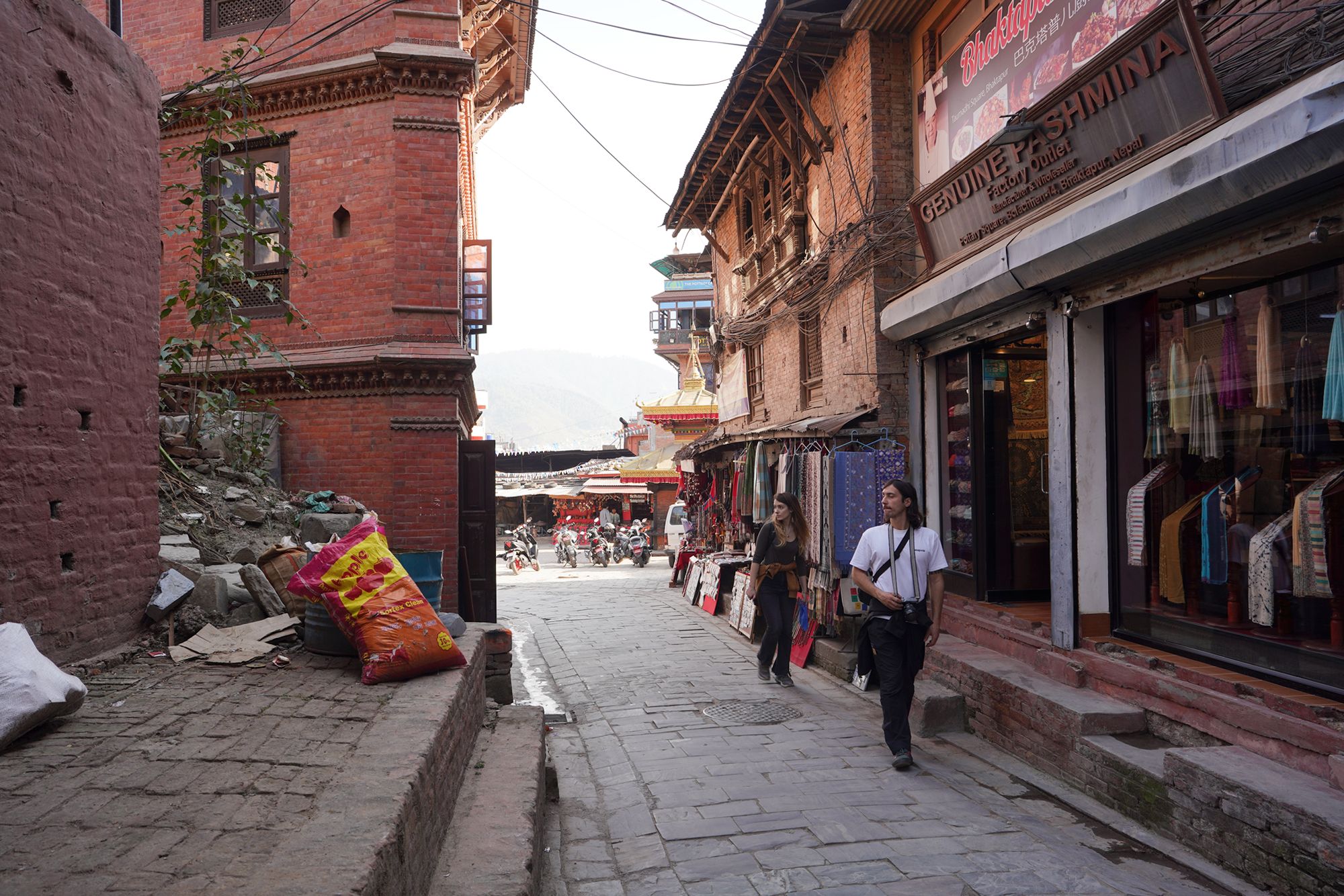 Kathmandu, Bhaktapur Durbar Square and Changu Narayan Temple (32) Kathmandu, Bhaktapur Durbar Square and Changu Narayan Temple (32)