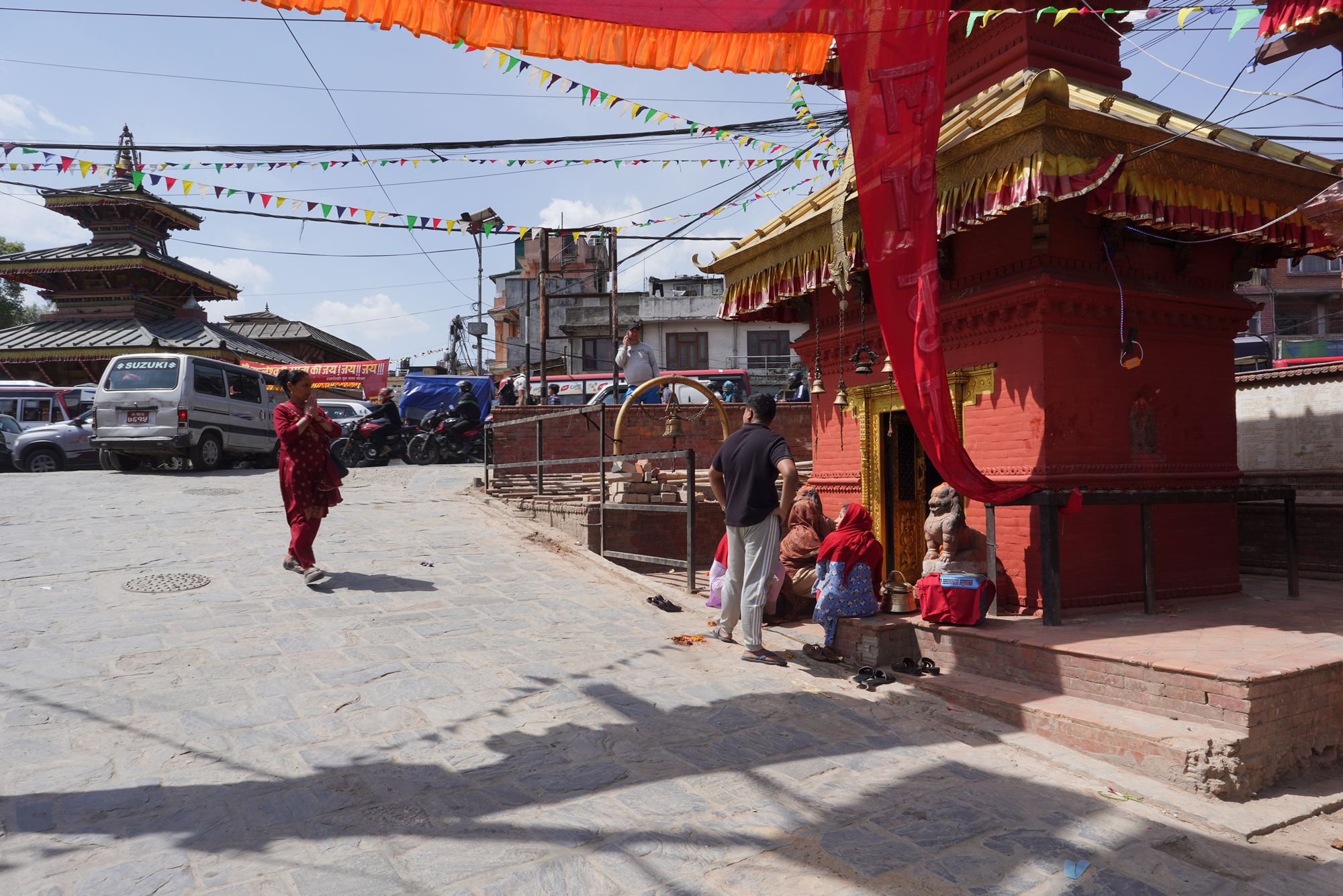 Kathmandu Pashupatinath Temple and Buddha Stupa (2) Kathmandu Pashupatinath Temple and Buddha Stupa (2)