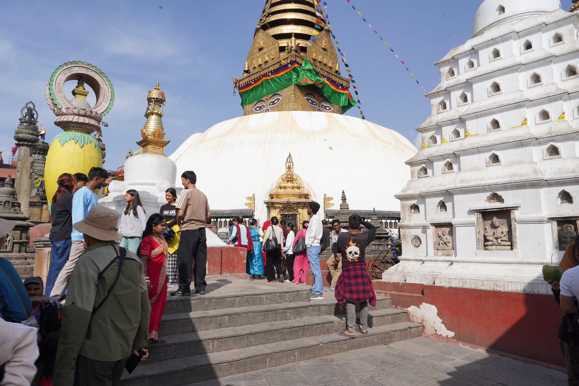 Kathmandu, Swayambhu Mahachaitya (46) Kathmandu, Swayambhu Mahachaitya (46)