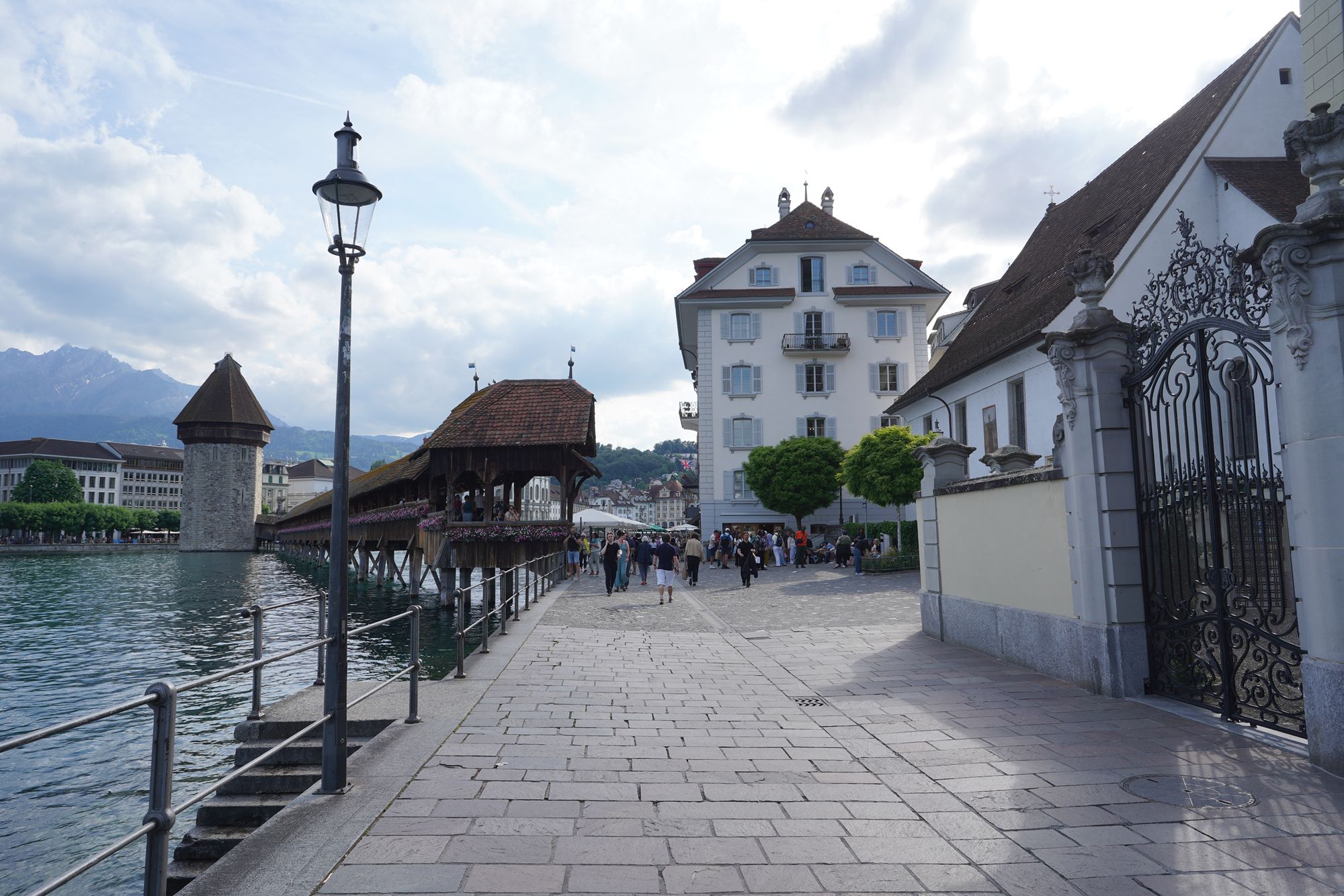 Lucerne Walk (157) Lucerne Walk (157)