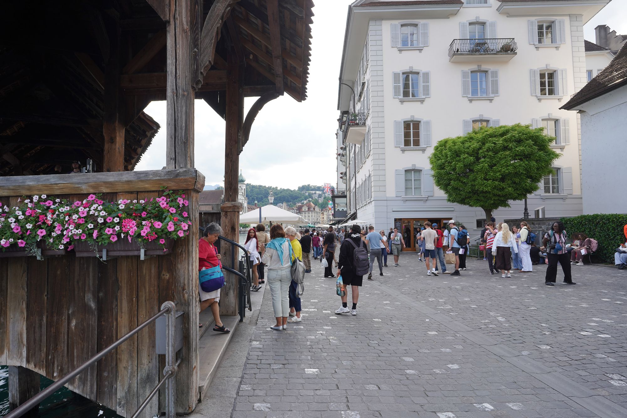 Lucerne Walk (158) Lucerne Walk (158)
