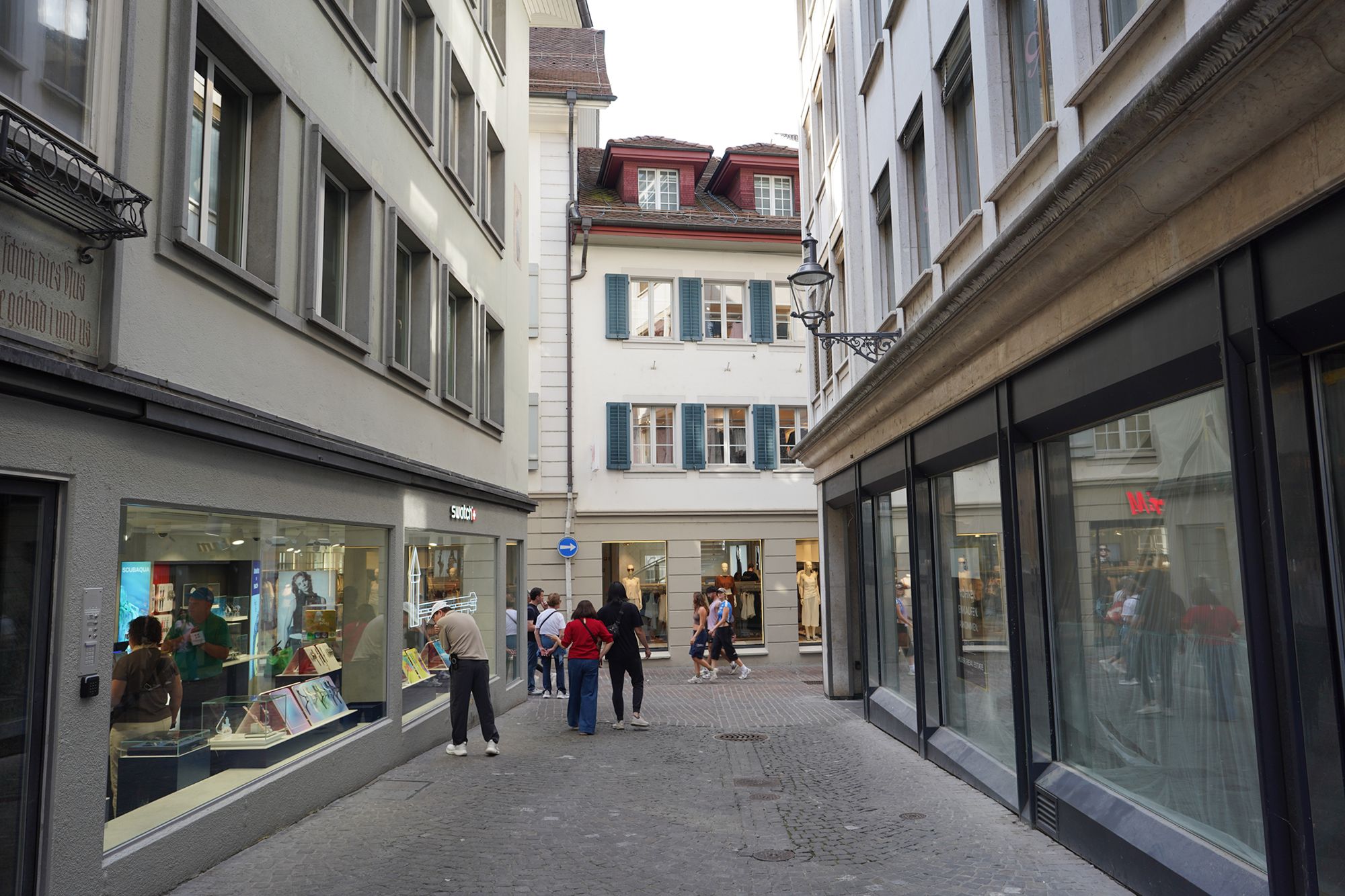 Lucerne Walk (167) Lucerne Walk (167)