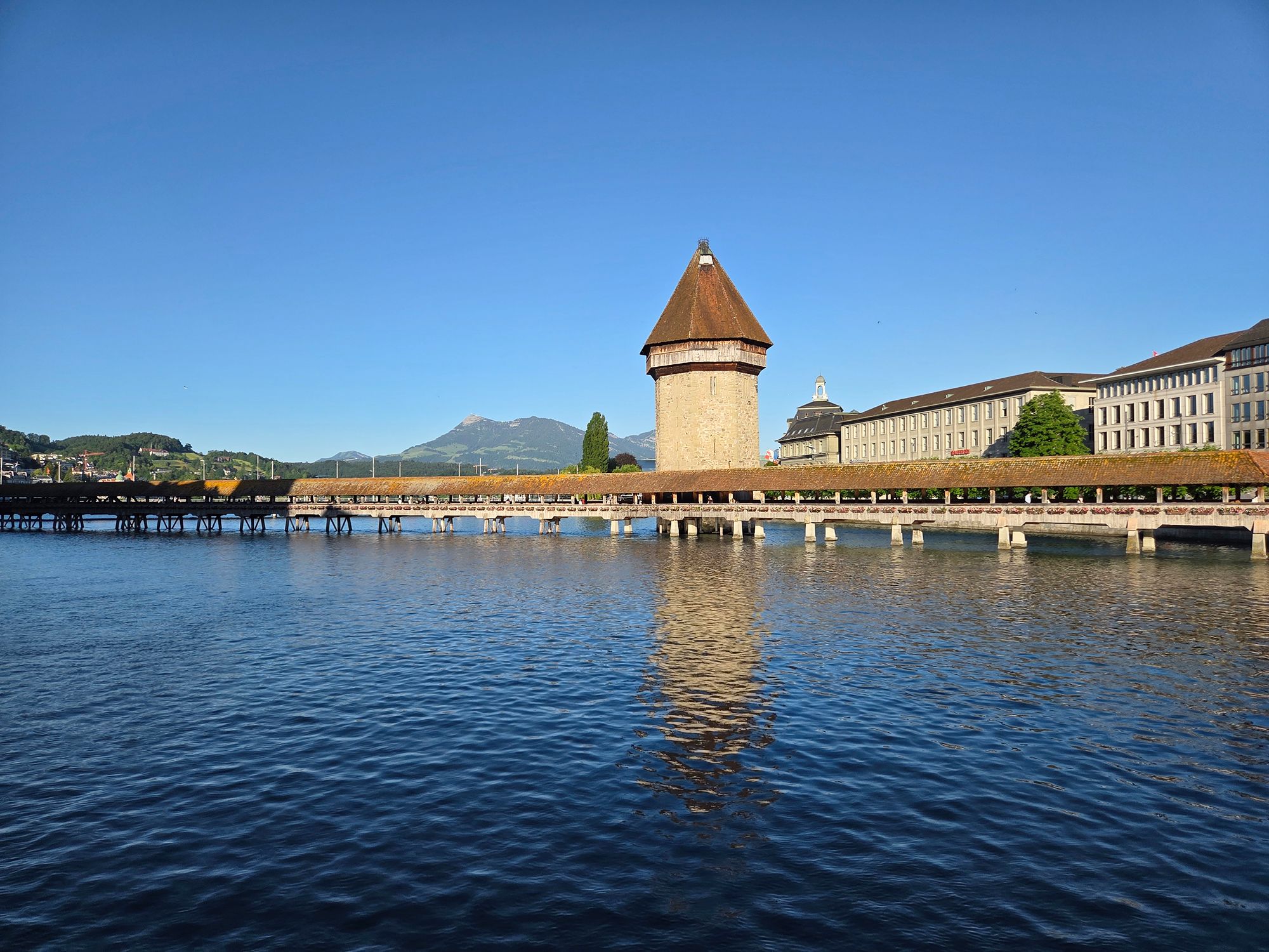 Lucerne Walk (172) Lucerne Walk (172)