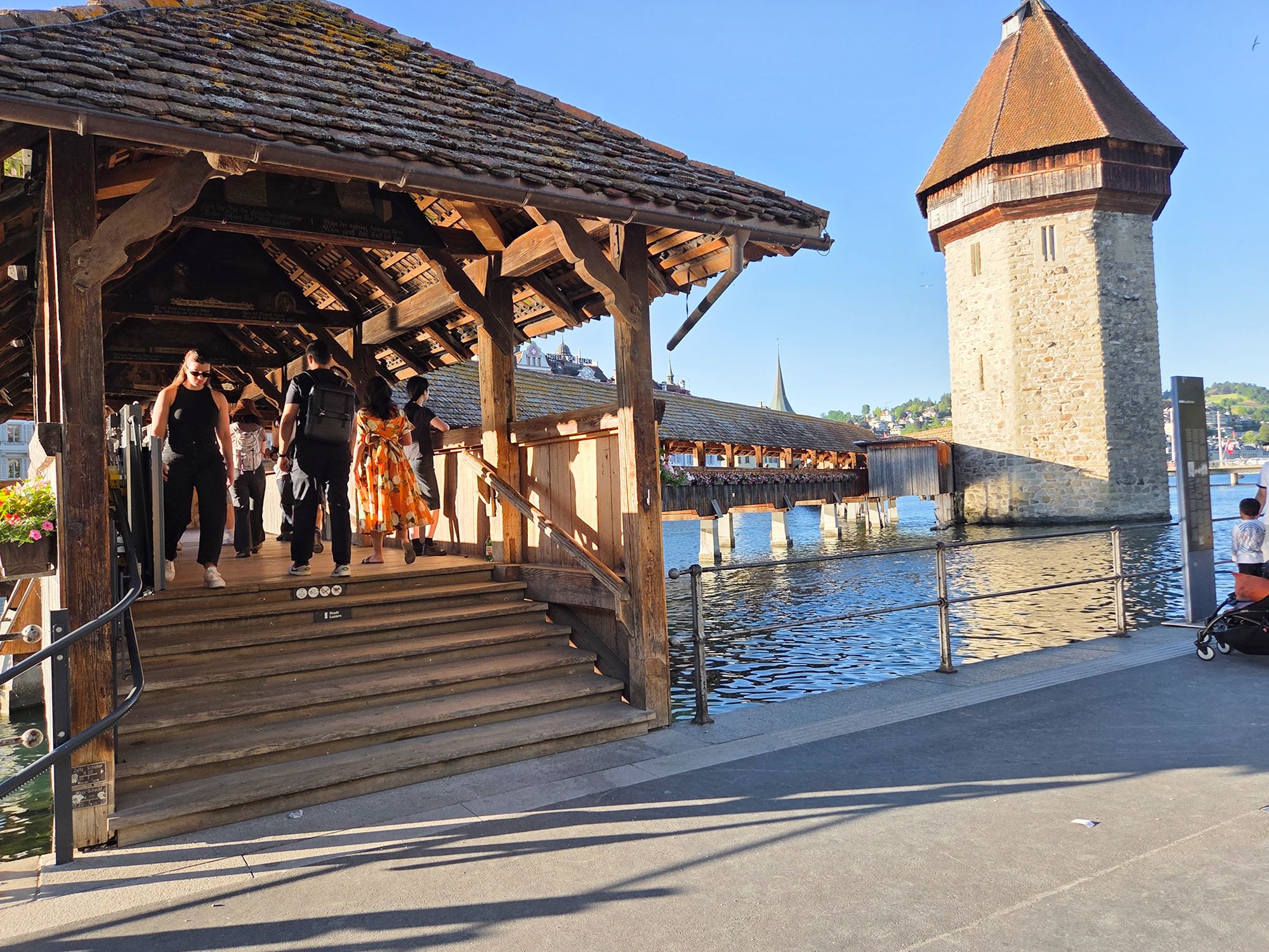 Lucerne Walk (176) Lucerne Walk (176)