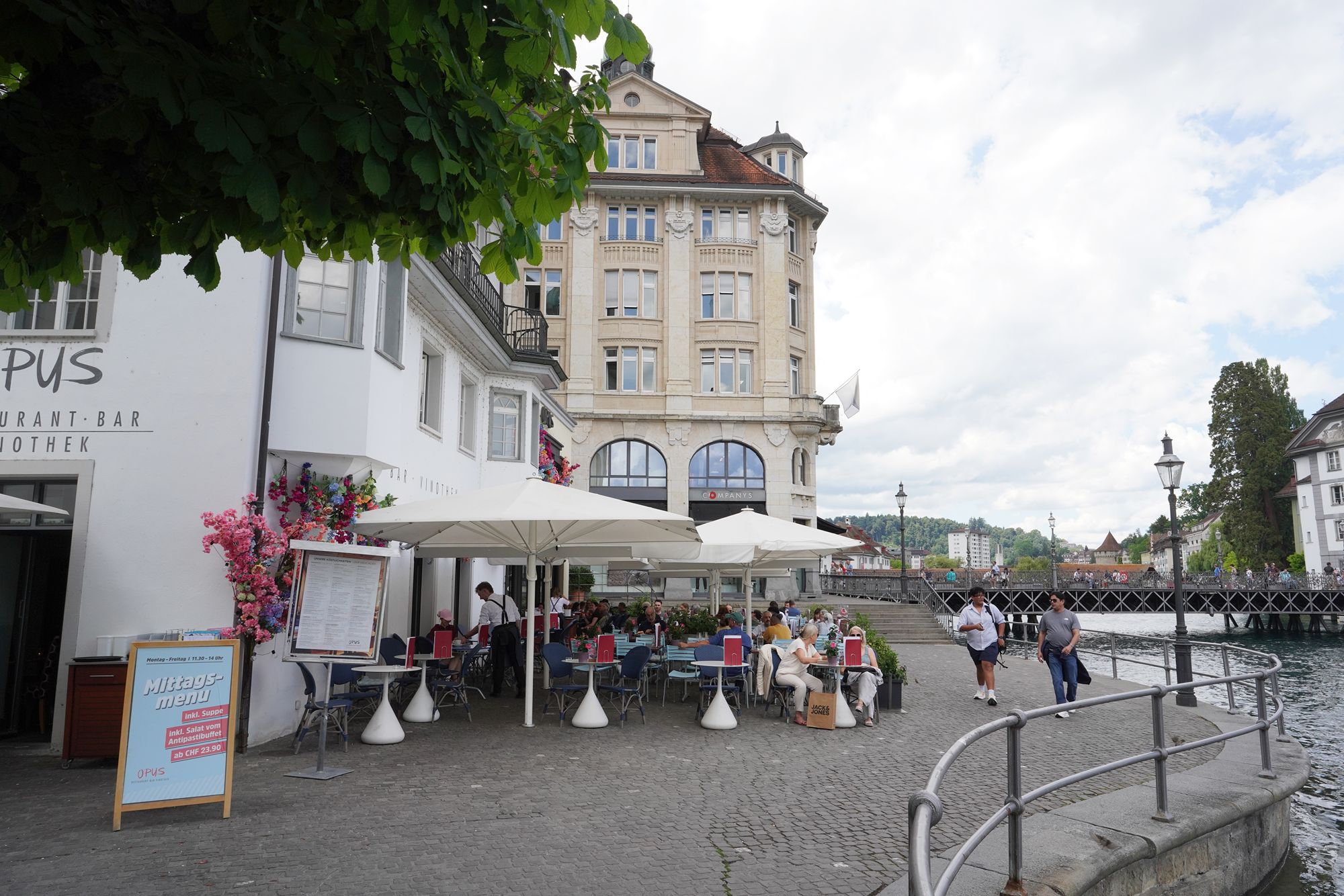 Lucerne Walk (48) Lucerne Walk (48)