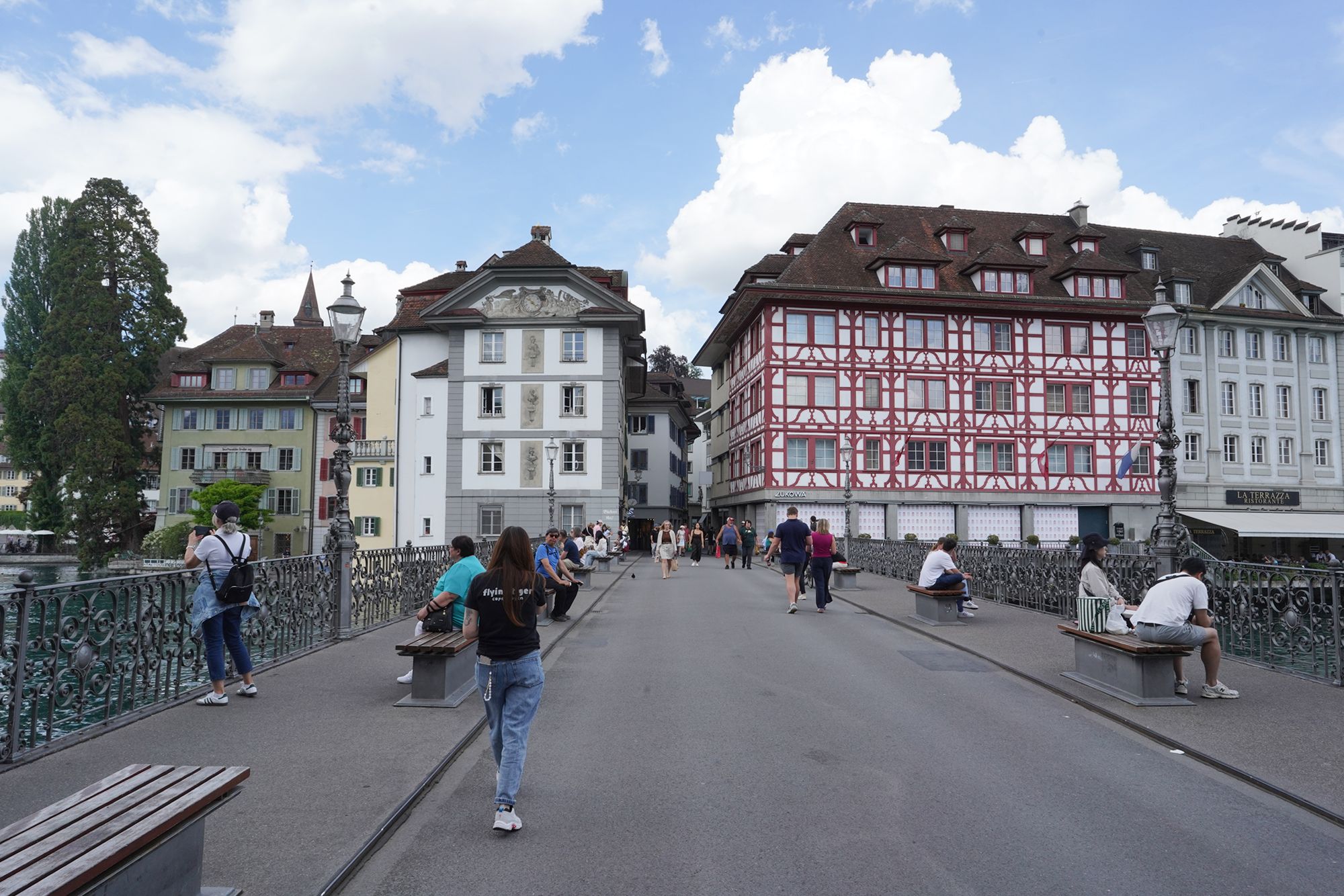 Lucerne Walk (53) Lucerne Walk (53)
