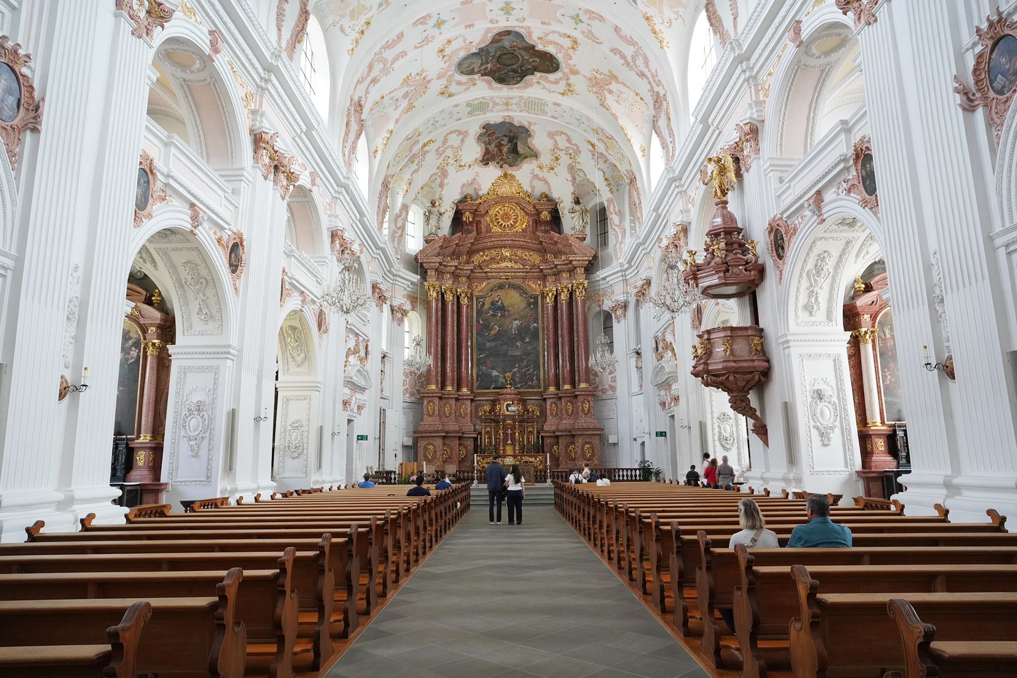 Lucerne Walk (62) Lucerne Walk (62)