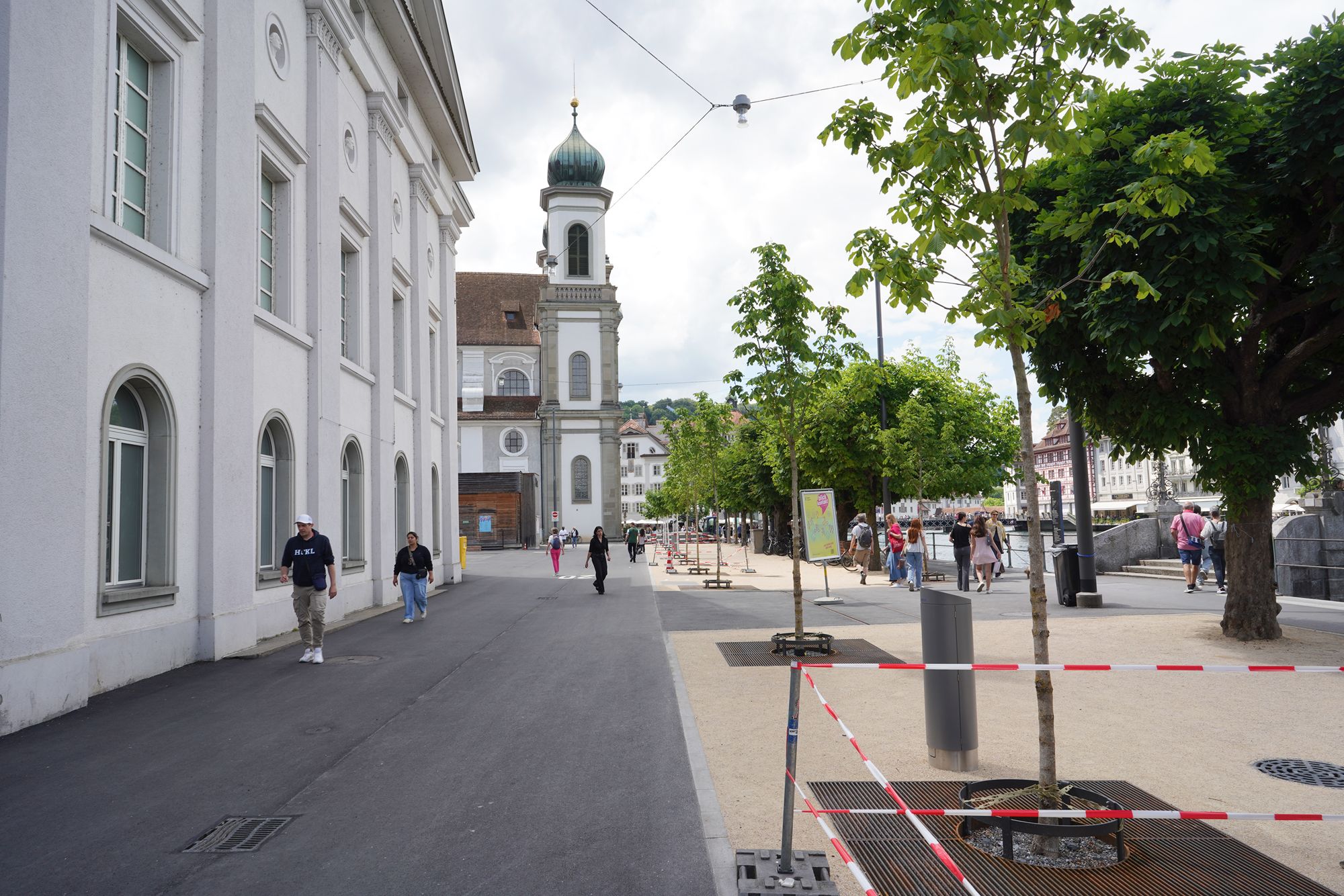 Lucerne Walk (89) Lucerne Walk (89)