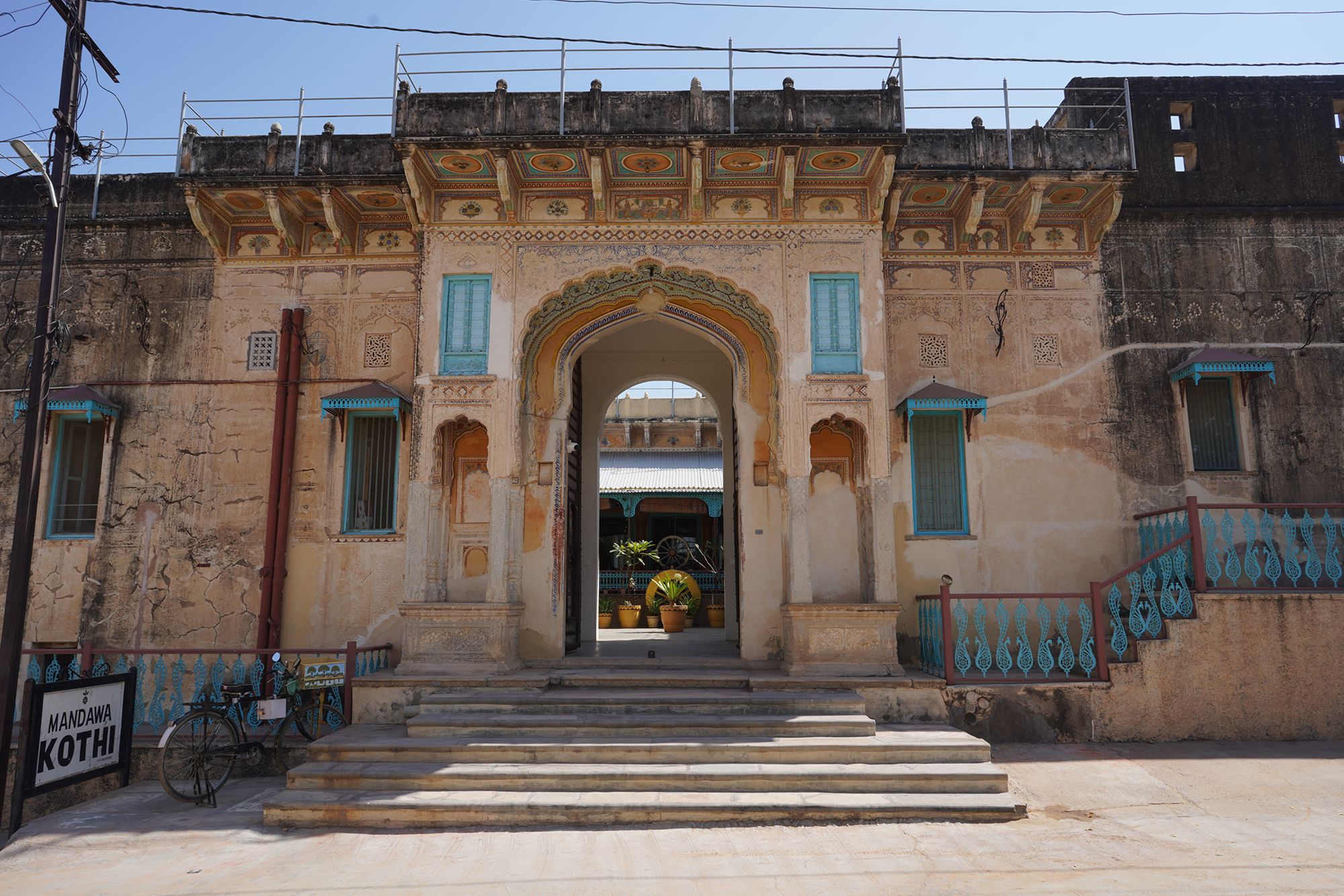 Mandawa’s old town historic haveli quarter (150) Mandawa’s old town historic haveli quarter (150)