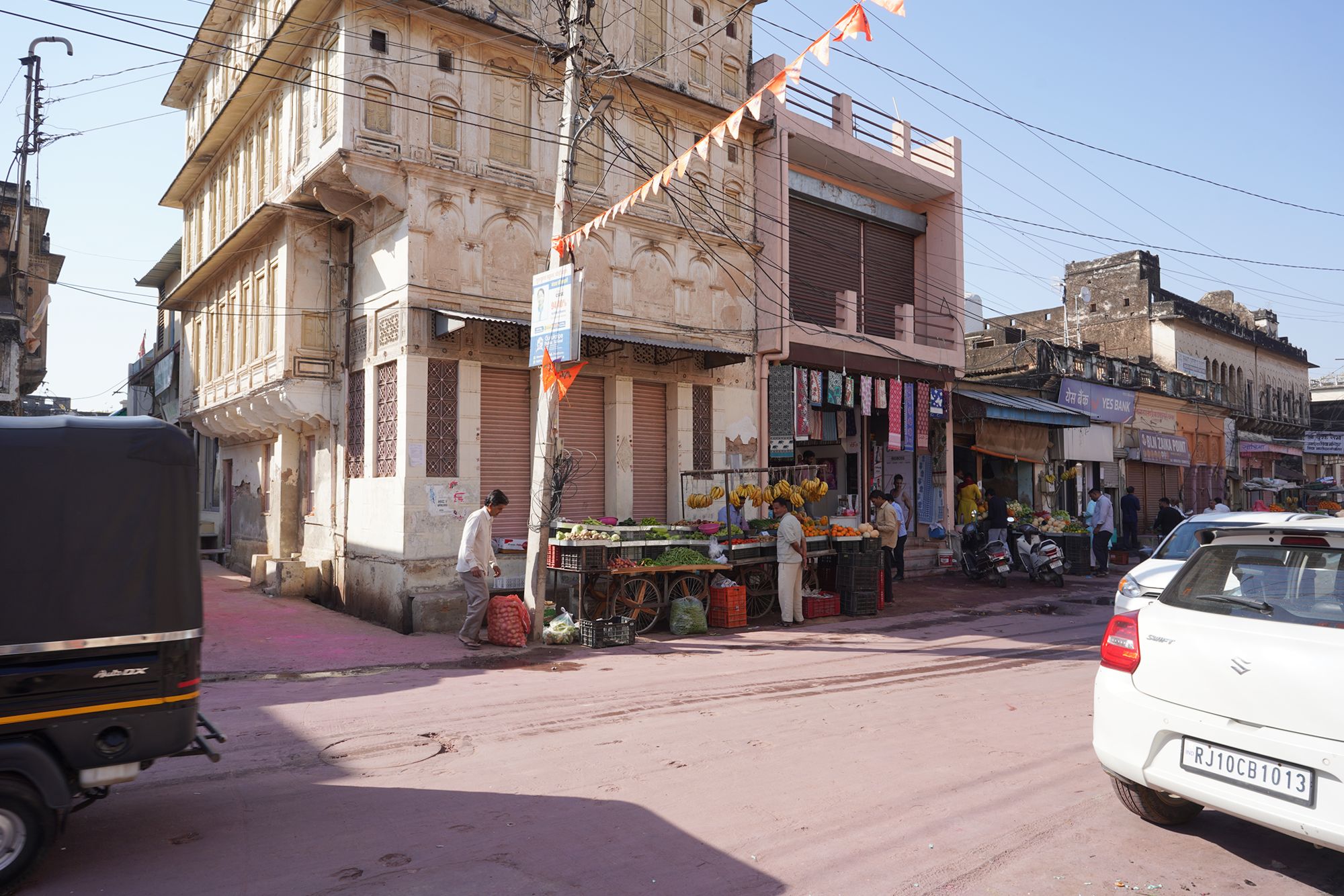 Mandawa’s old town historic haveli quarter (21) Mandawa’s old town historic haveli quarter (21)