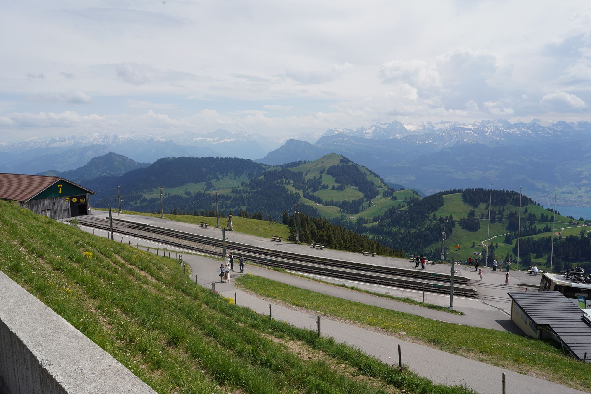 Mt. Rigi (82) Mt. Rigi (82)