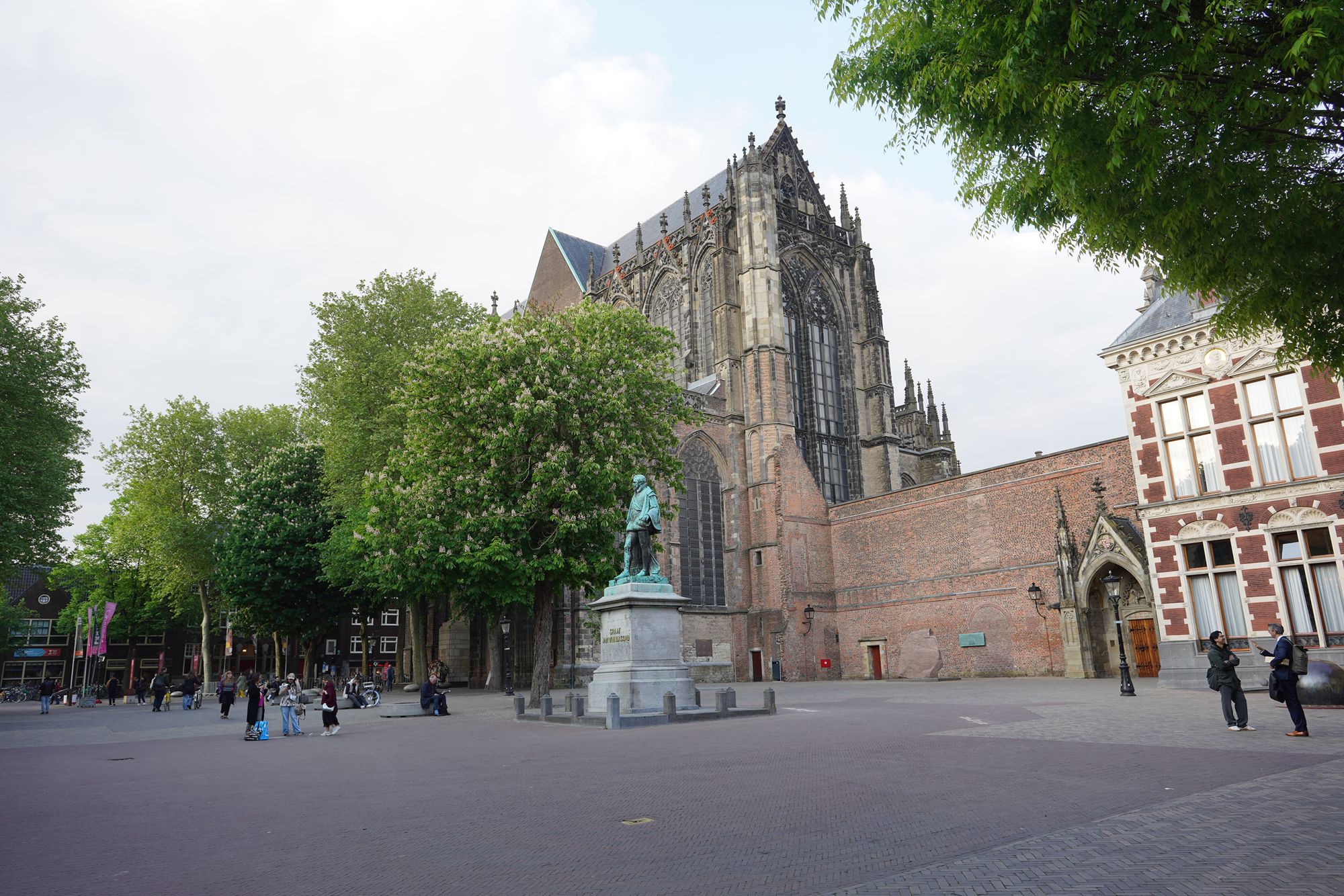 Netherland Utrecht (54) Netherland Utrecht (54)