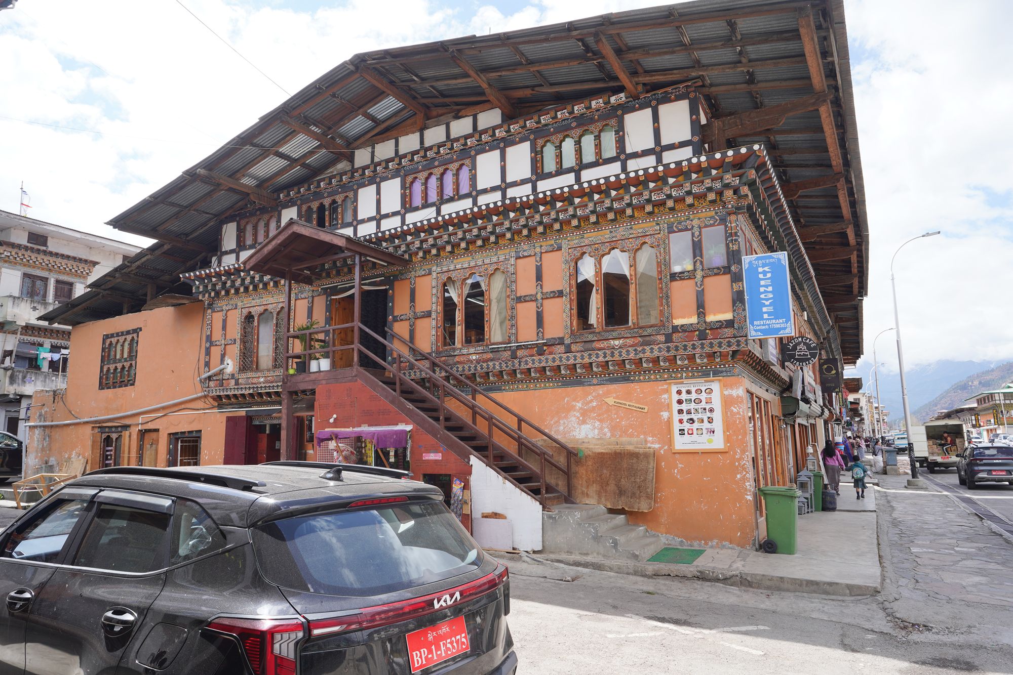 Paro City Walk (107)