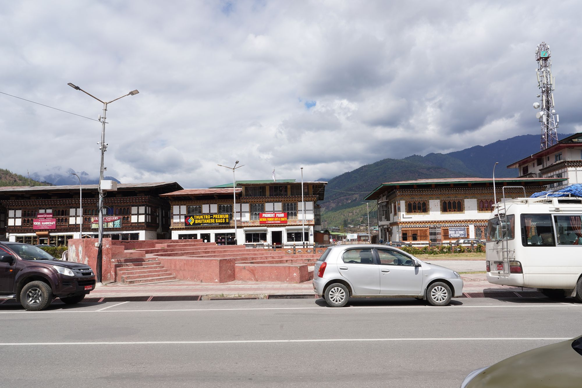 Paro City Walk (112)