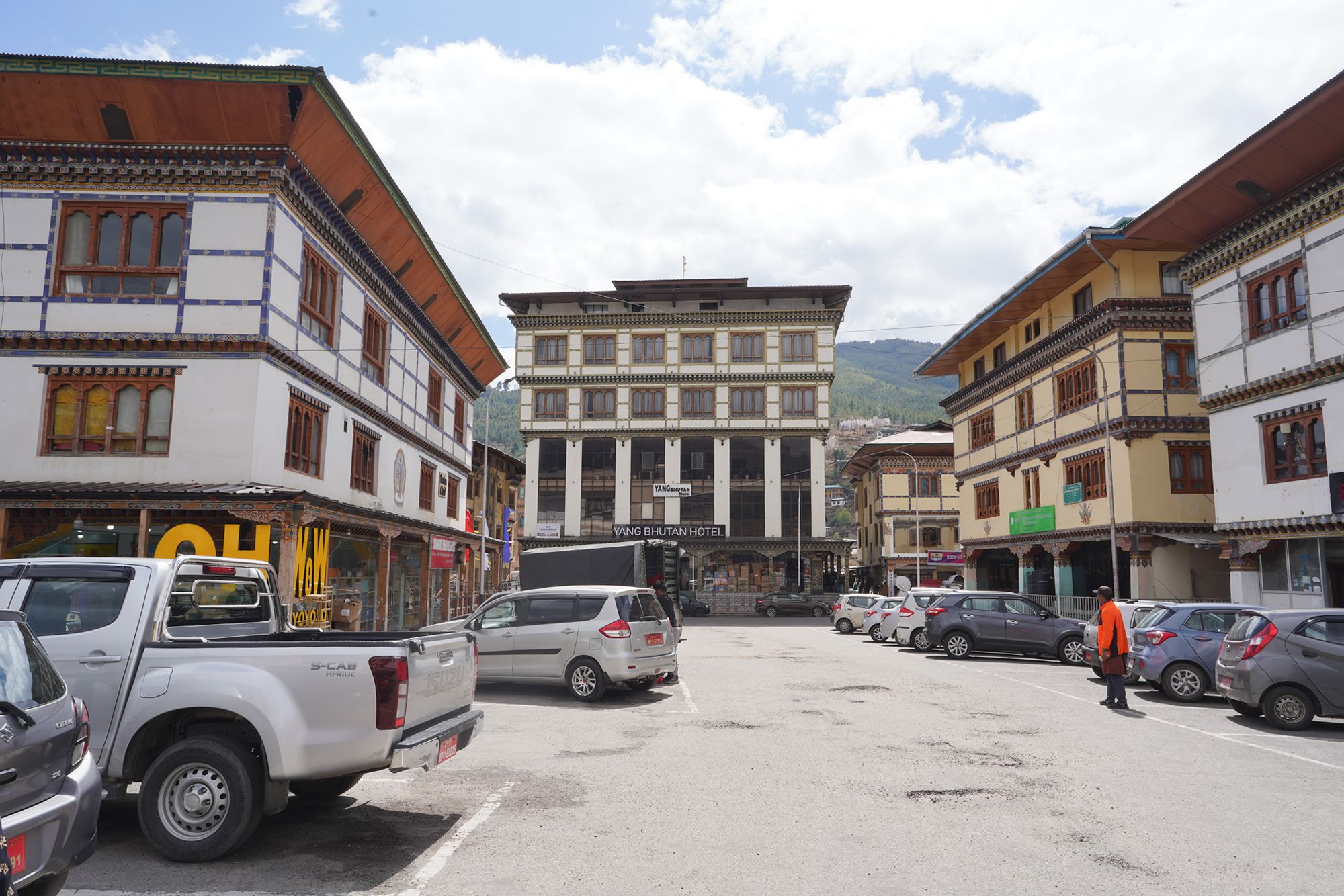 Paro City Walk (117)