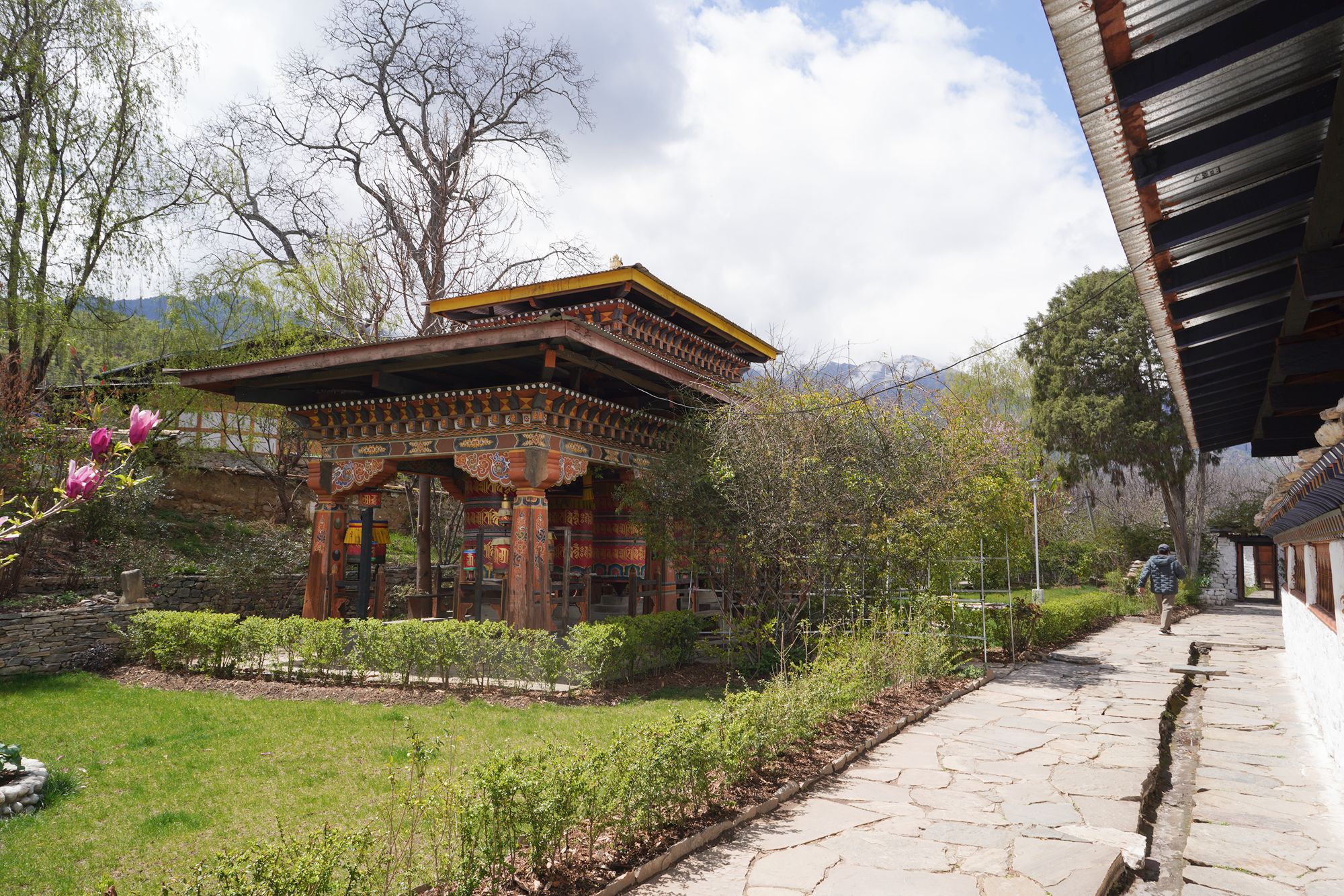 Paro City Walk (85)