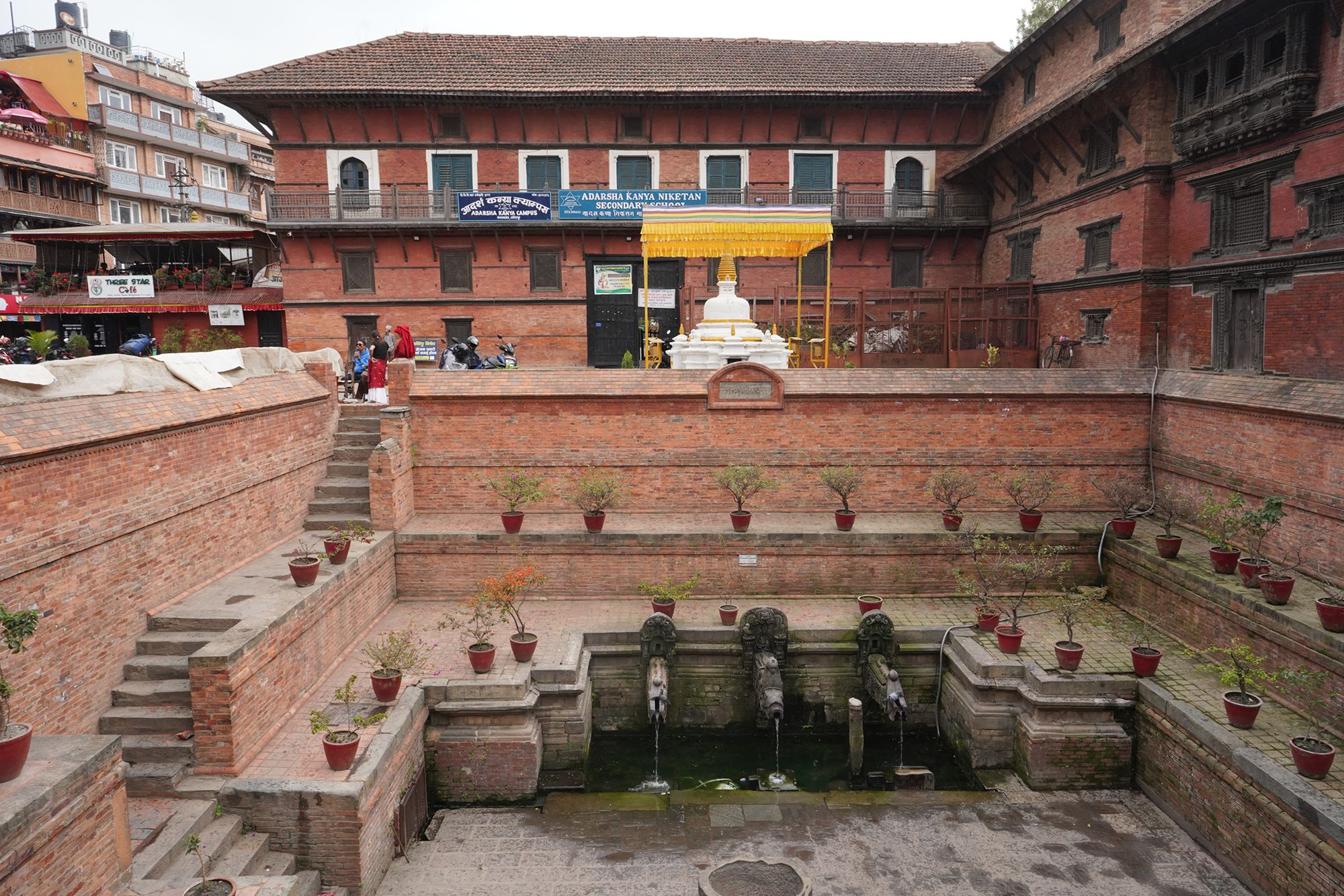 Patan Dubar Square and Market Area (105) Patan Dubar Square and Market Area (105)