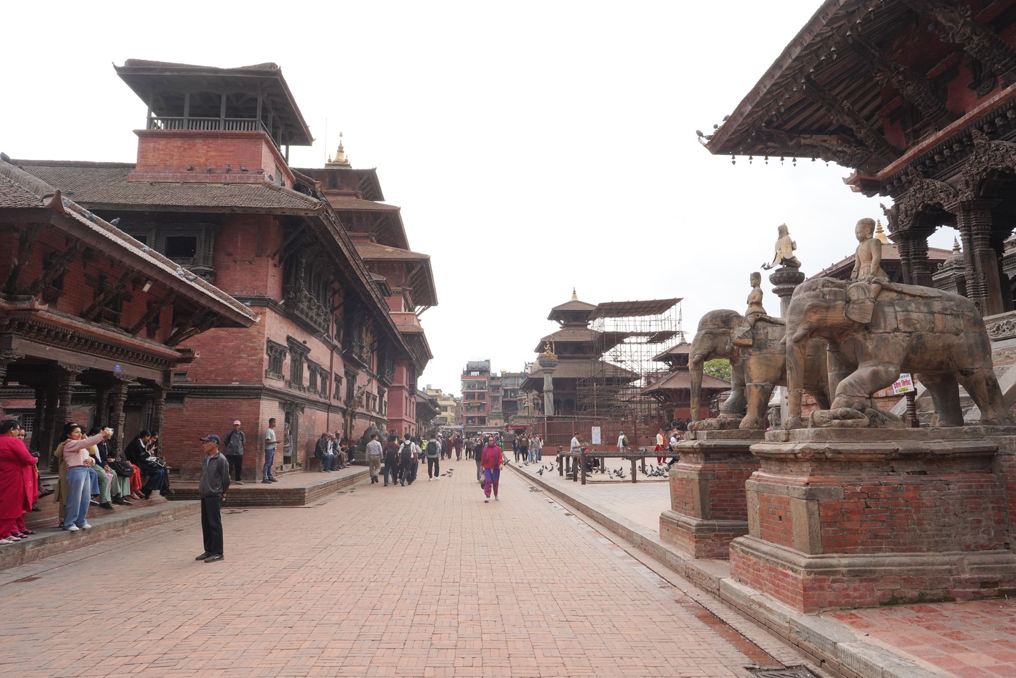 Patan Dubar Square and Market Area (111) Patan Dubar Square and Market Area (111)