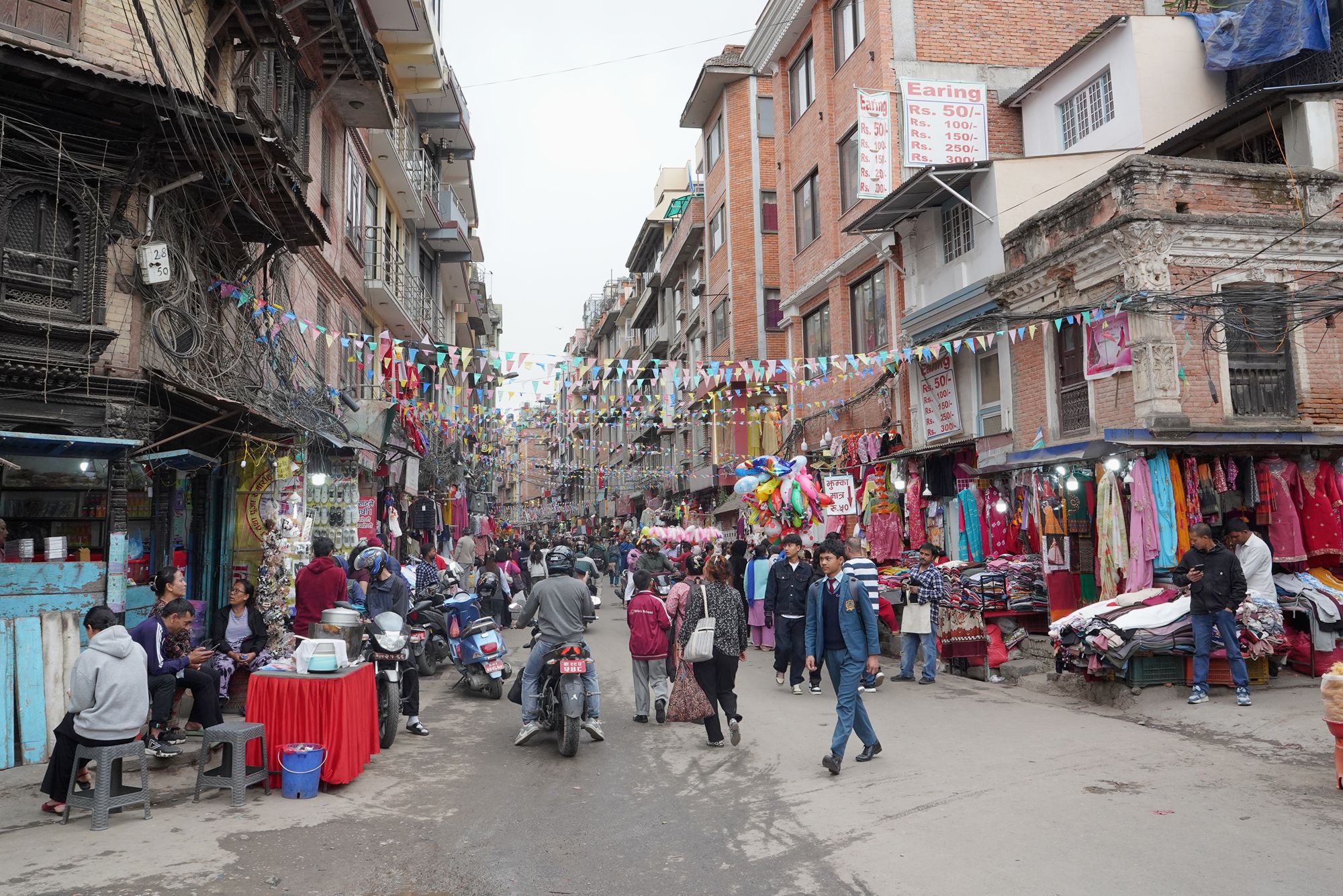 Patan Dubar Square and Market Area (139) Patan Dubar Square and Market Area (139)
