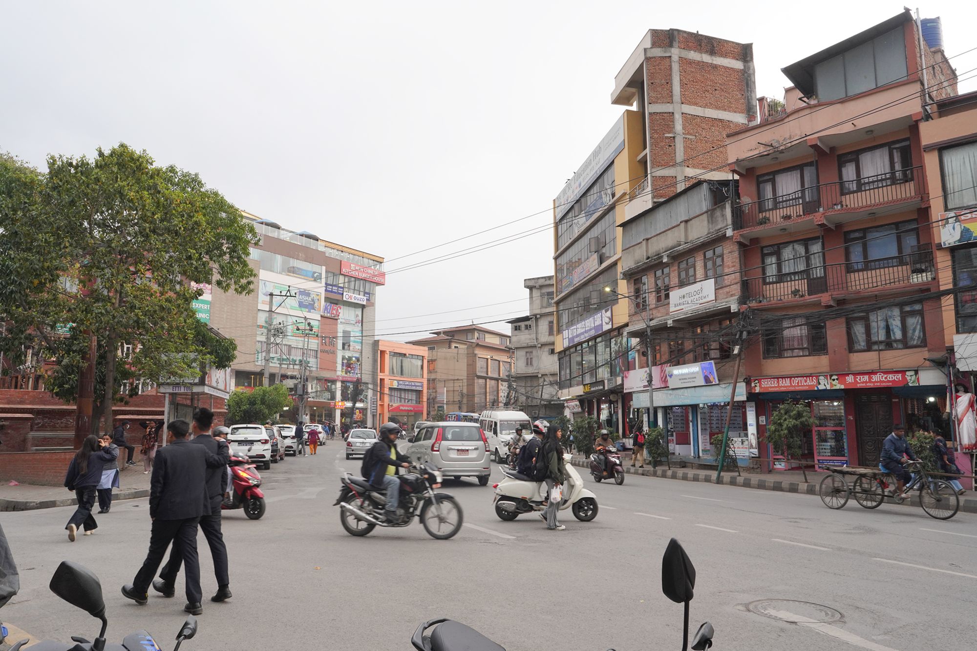 Patan Dubar Square and Market Area (150) Patan Dubar Square and Market Area (150)
