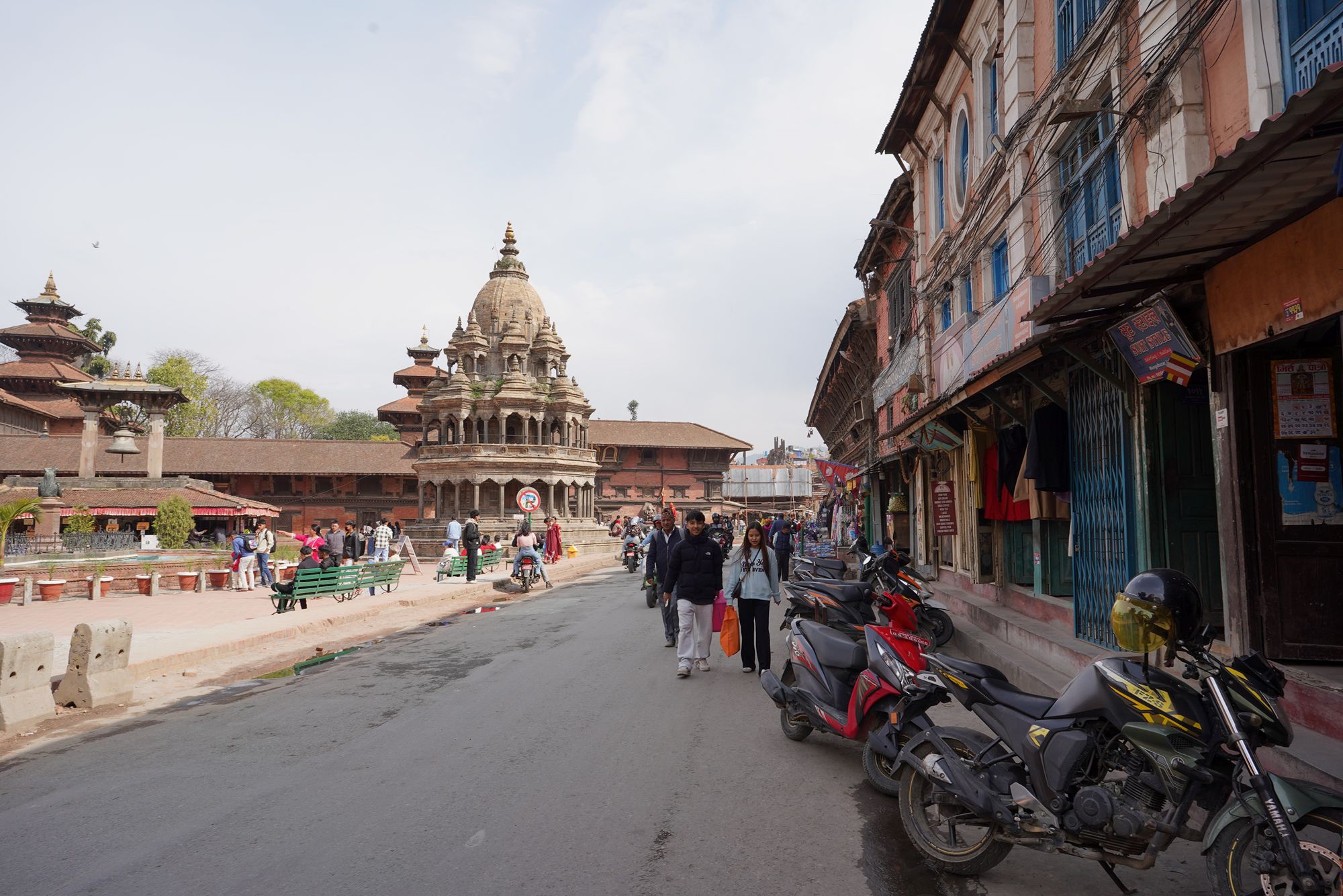 Patan Dubar Square and Market Area (3) Patan Dubar Square and Market Area (3)