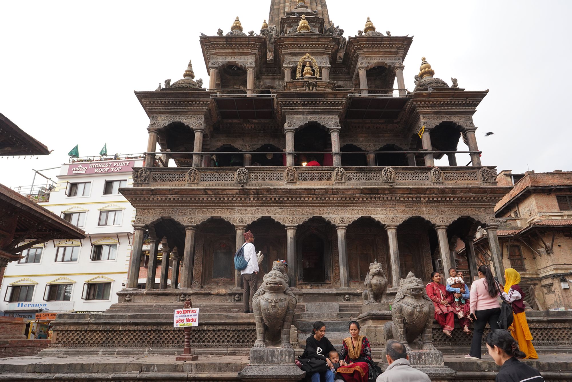 Patan Dubar Square and Market Area (94) Patan Dubar Square and Market Area (94)