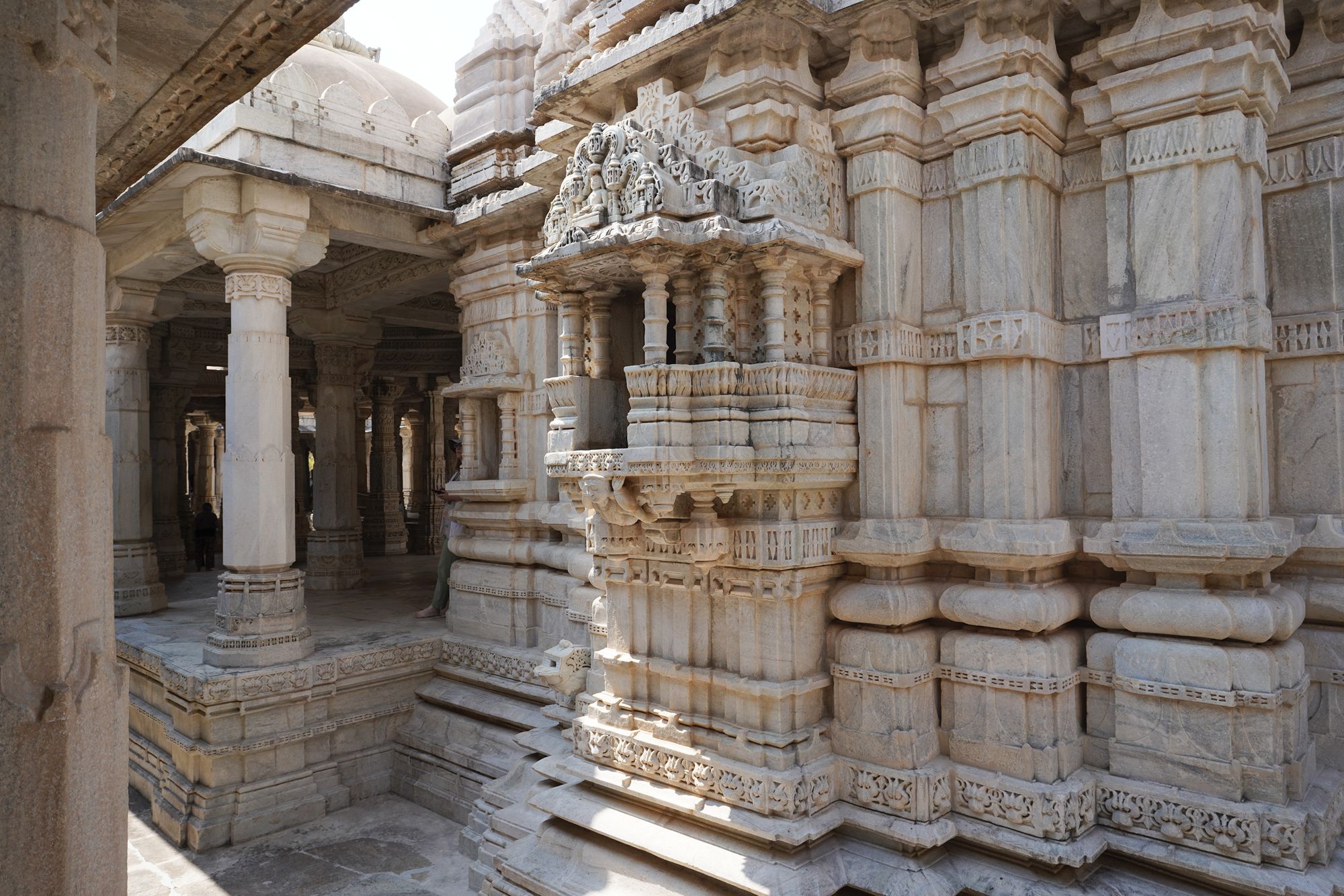 Ranakpur Shwetambar Jain Temple, Mandore Garden, City Market (45) Ranakpur Shwetambar Jain Temple, Mandore Garden, City Market (45)