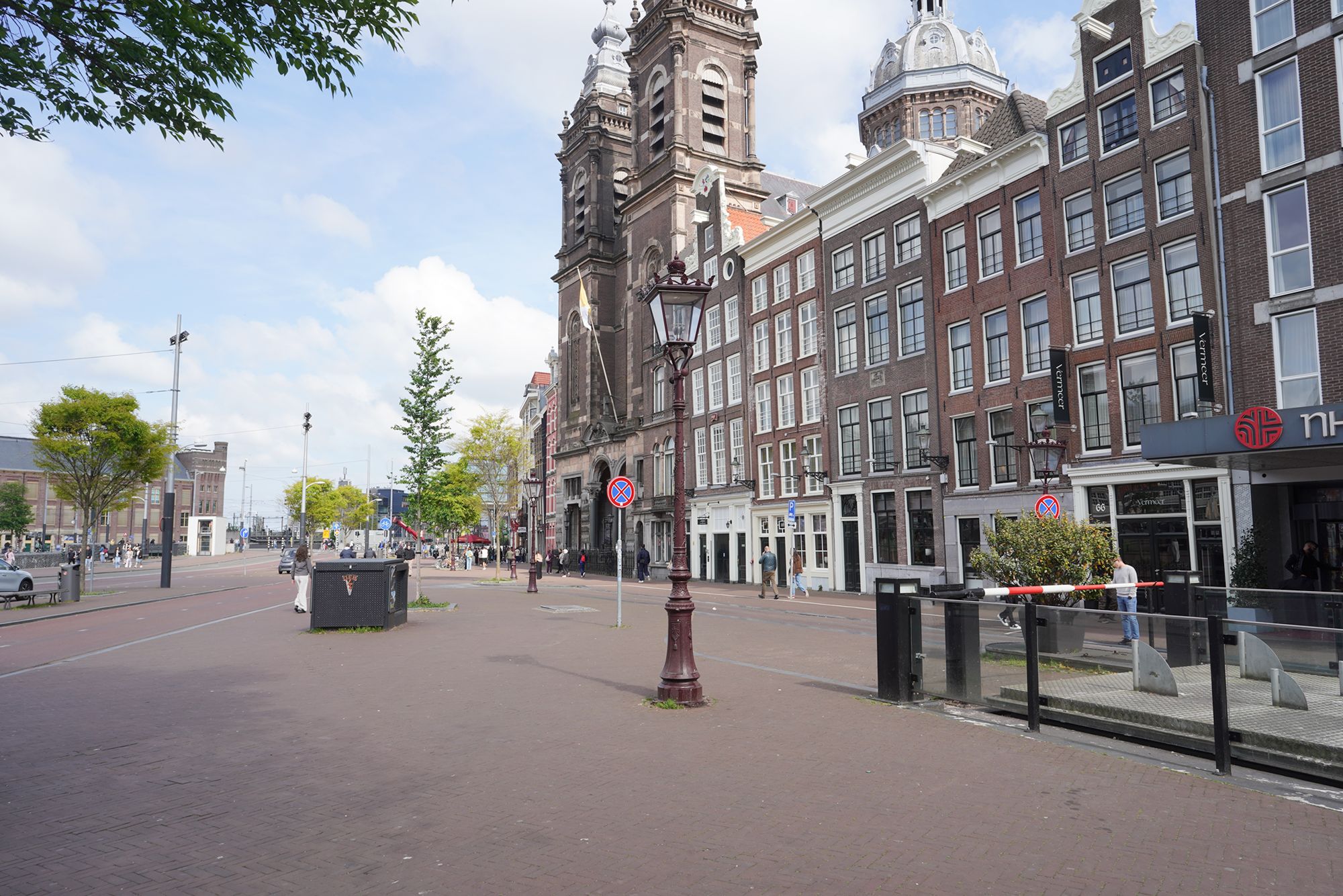 Red Light District Walk (129) Red Light District Walk (129)