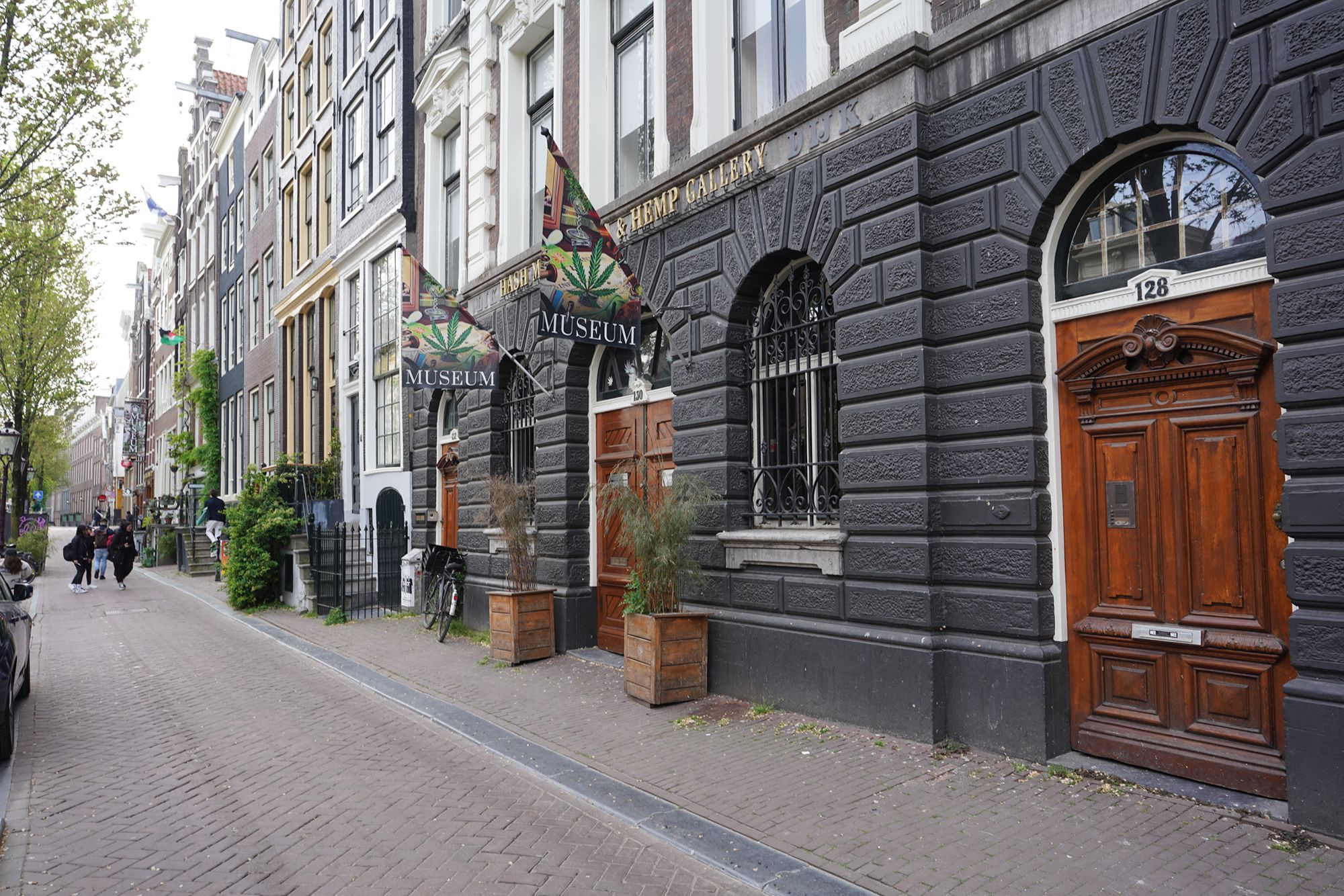Red Light District Walk (150) Red Light District Walk (150)