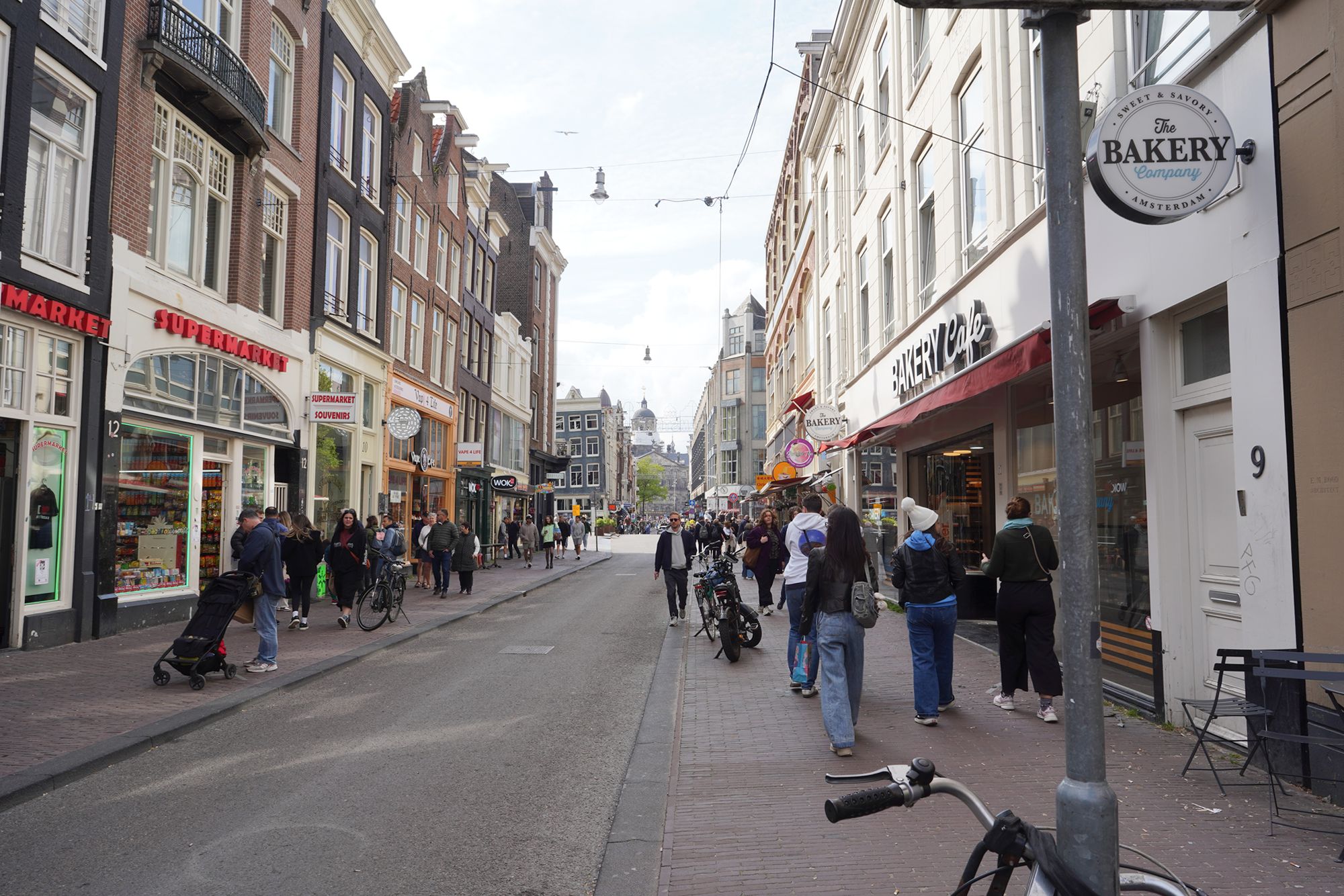 Red Light District Walk (154) Red Light District Walk (154)