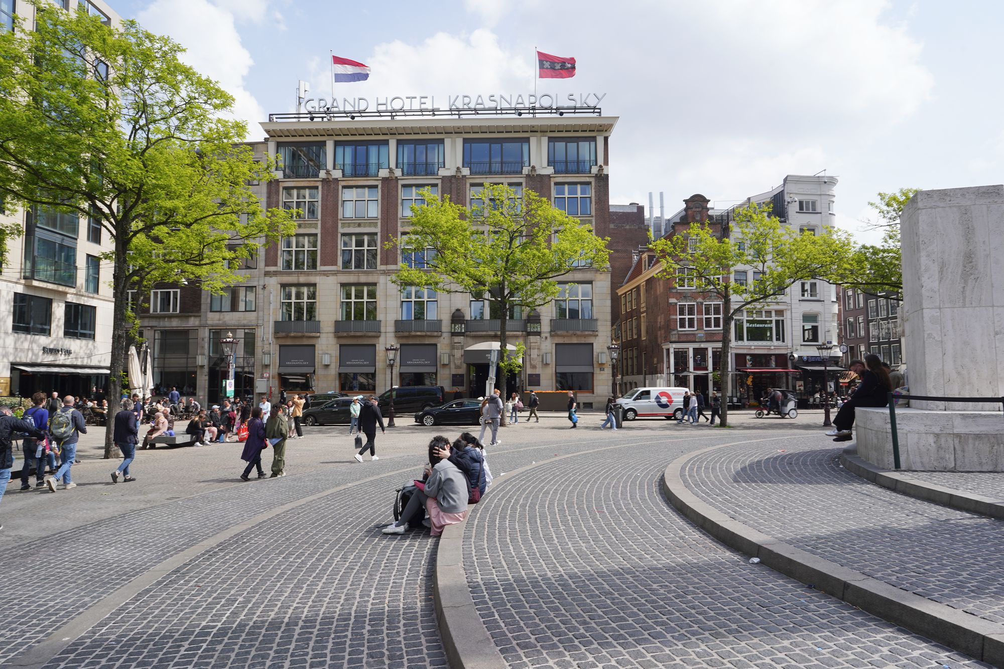 Red Light District Walk (8) Red Light District Walk (8)